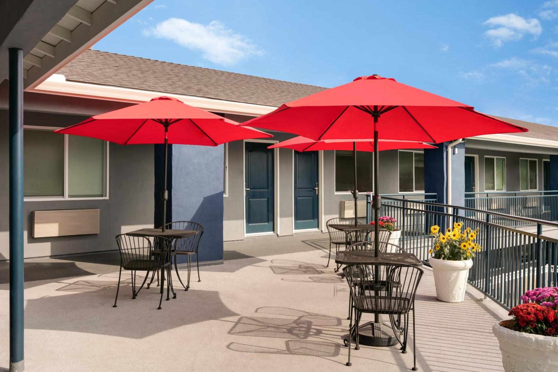 Torch Lite Inn at the Beach Boardwalk photo 24
