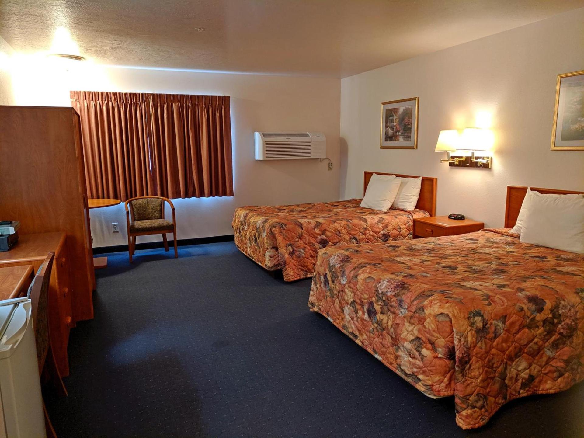 Aquarius Inn photo 17