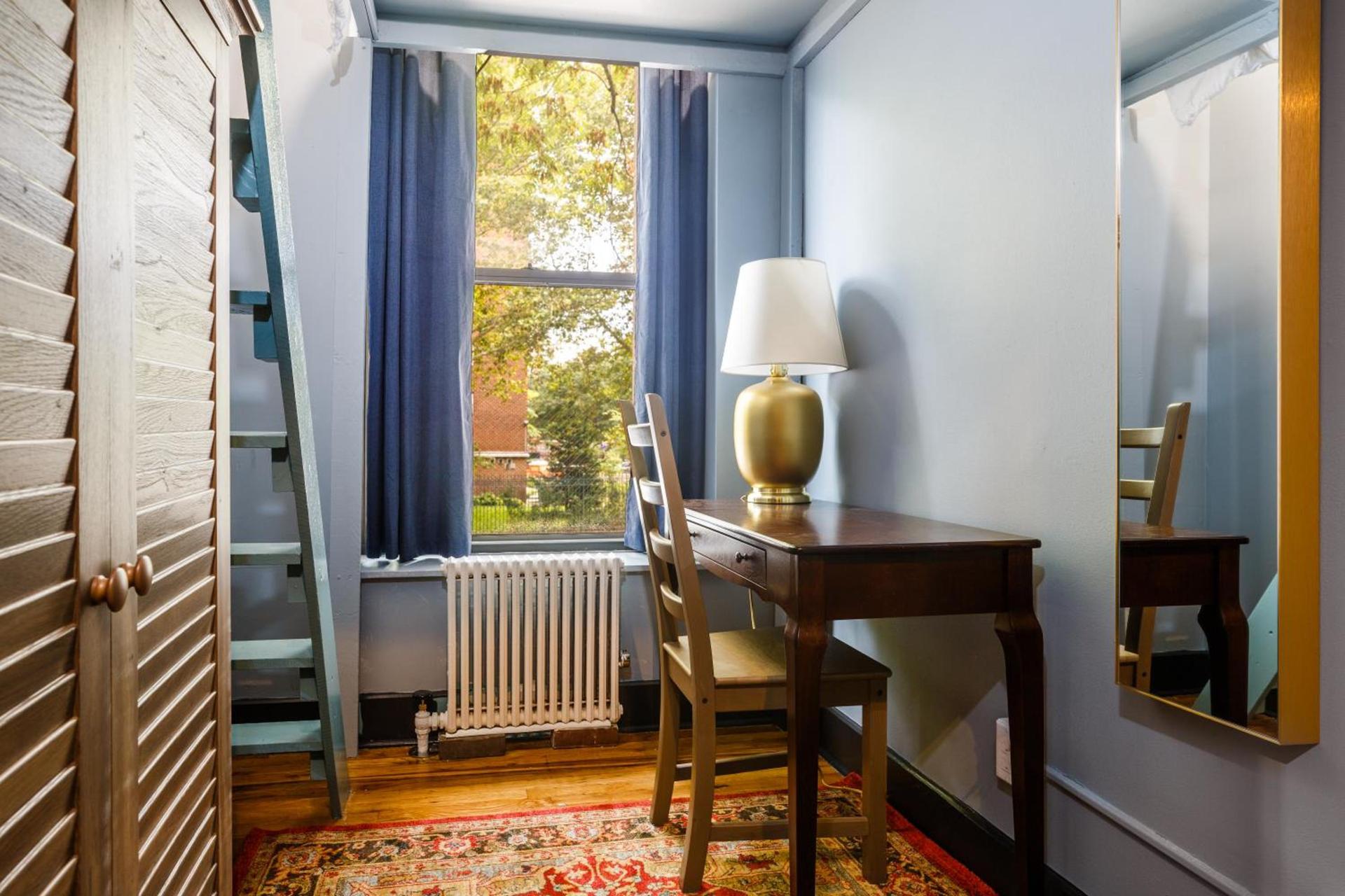 Lamartine Chelsea photo 60