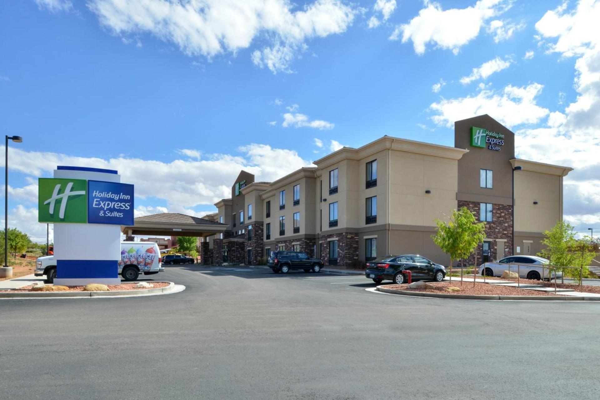 Holiday Inn Express & Suites Page - Lake Powell Area by IHG photo 36