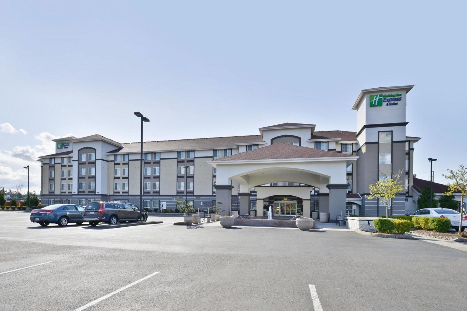Holiday Inn Express & Suites Tacoma South - Lakewood by IHG — hotel in Lakewood