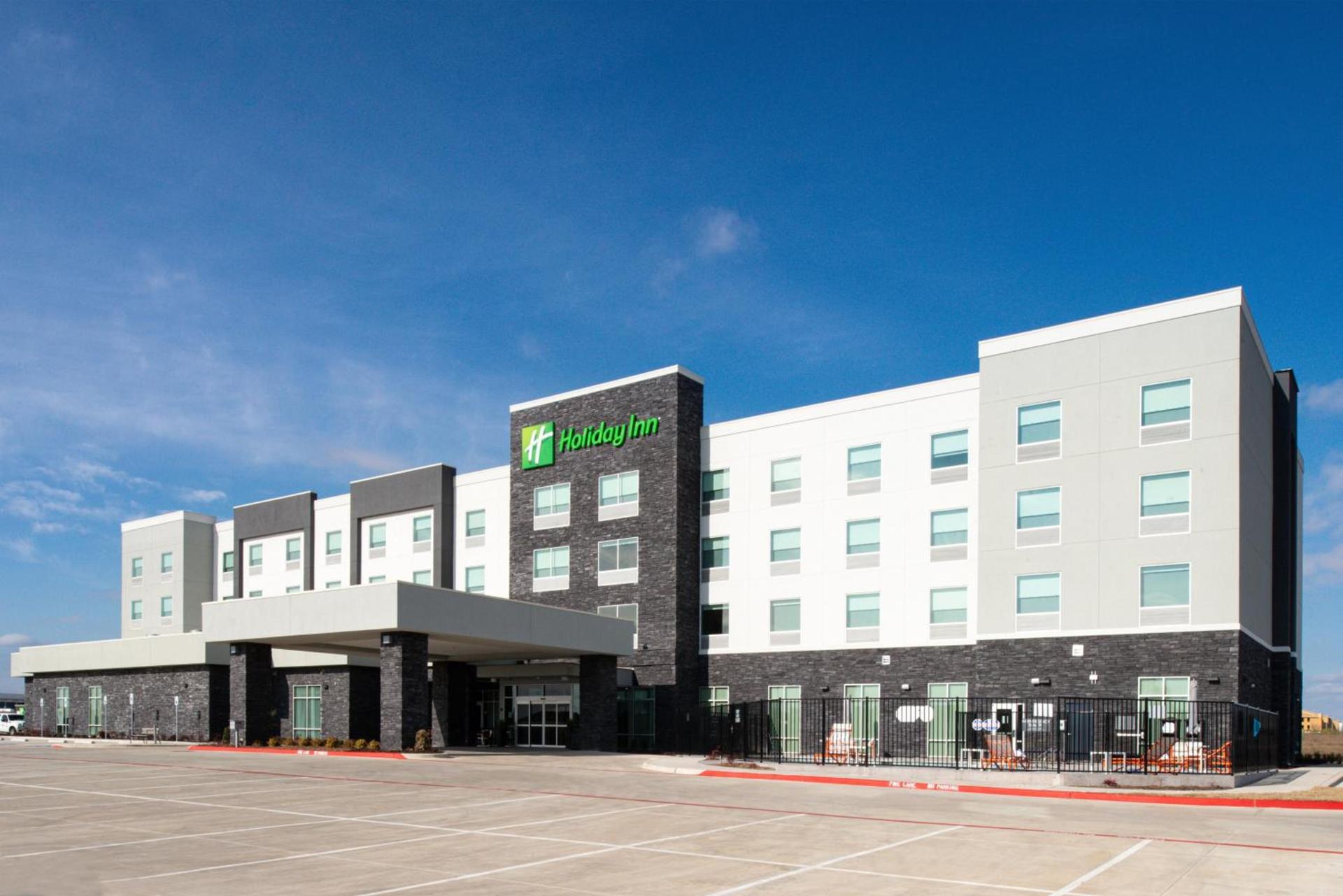 Holiday Inn Fort Worth - Alliance by IHG photo 1