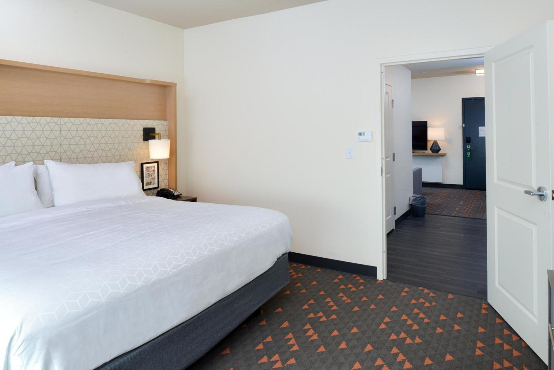 Holiday Inn Fort Worth - Alliance by IHG photo 50