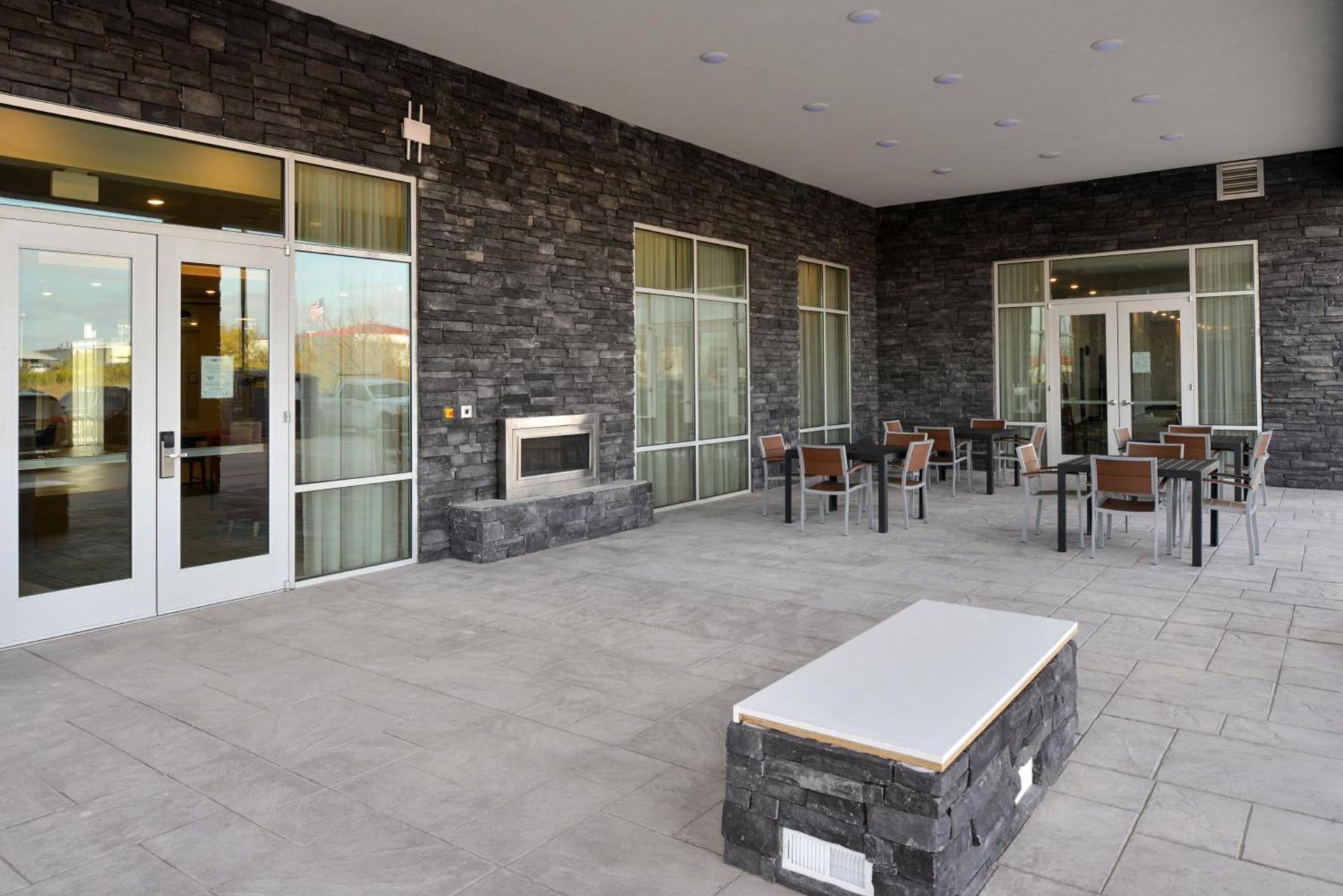 Holiday Inn Fort Worth - Alliance by IHG photo 10