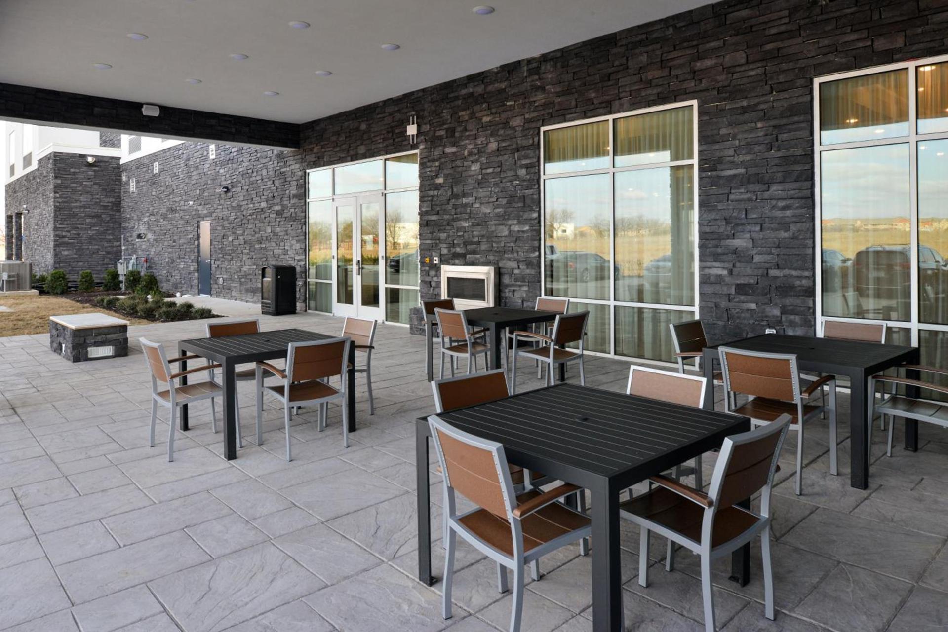 Holiday Inn Fort Worth - Alliance by IHG photo 11