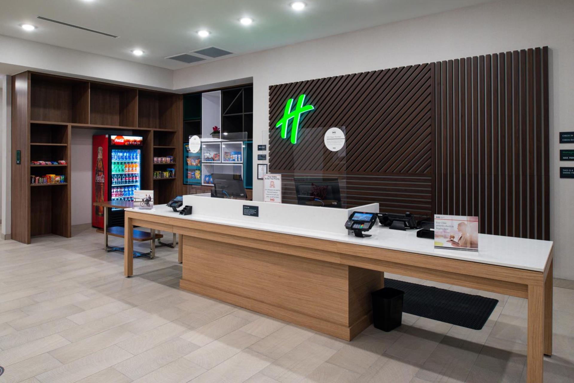 Holiday Inn Fort Worth - Alliance by IHG photo 15
