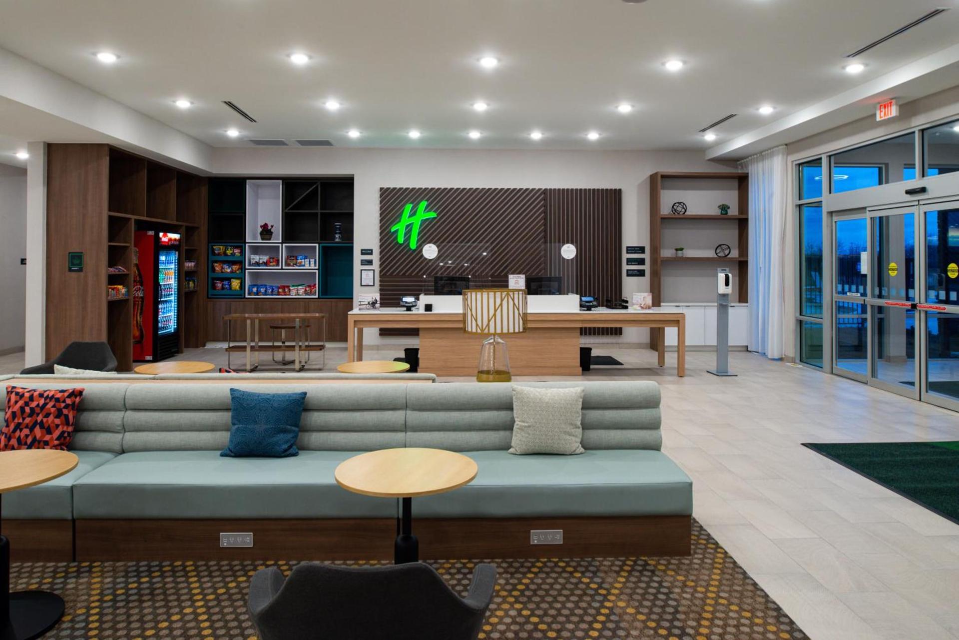 Holiday Inn Fort Worth - Alliance by IHG photo 16