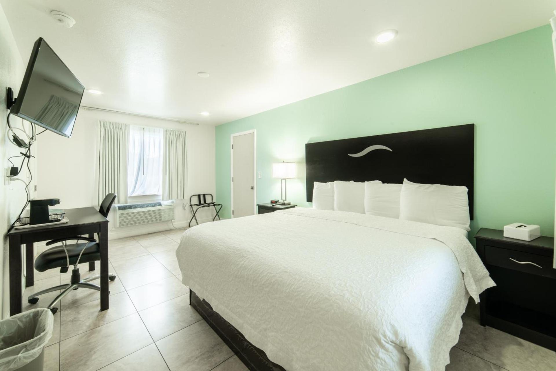Everglades City Motel - Everglades Adventures Inn photo 32