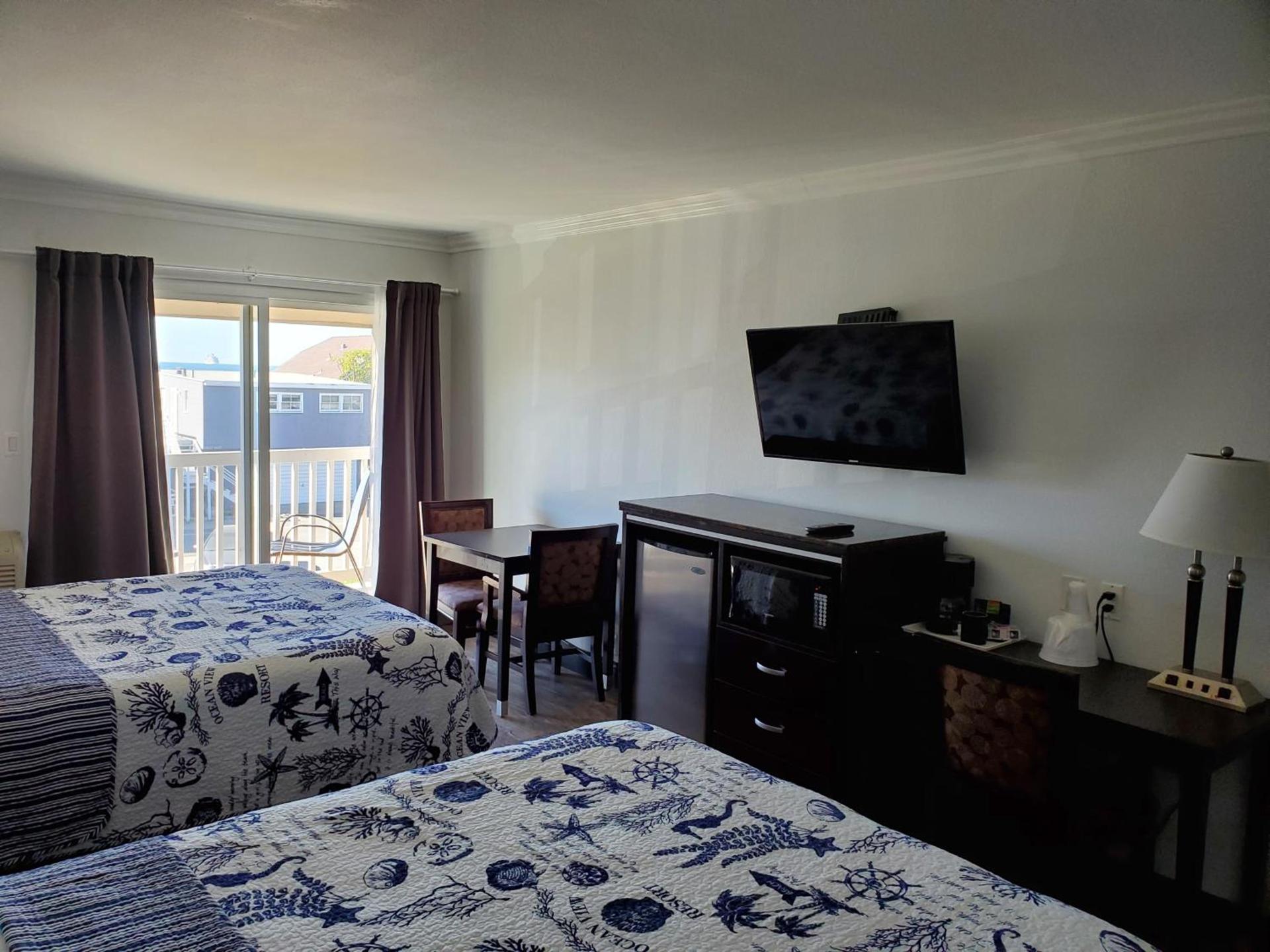 Ocean Surf Inn & Suites photo 19