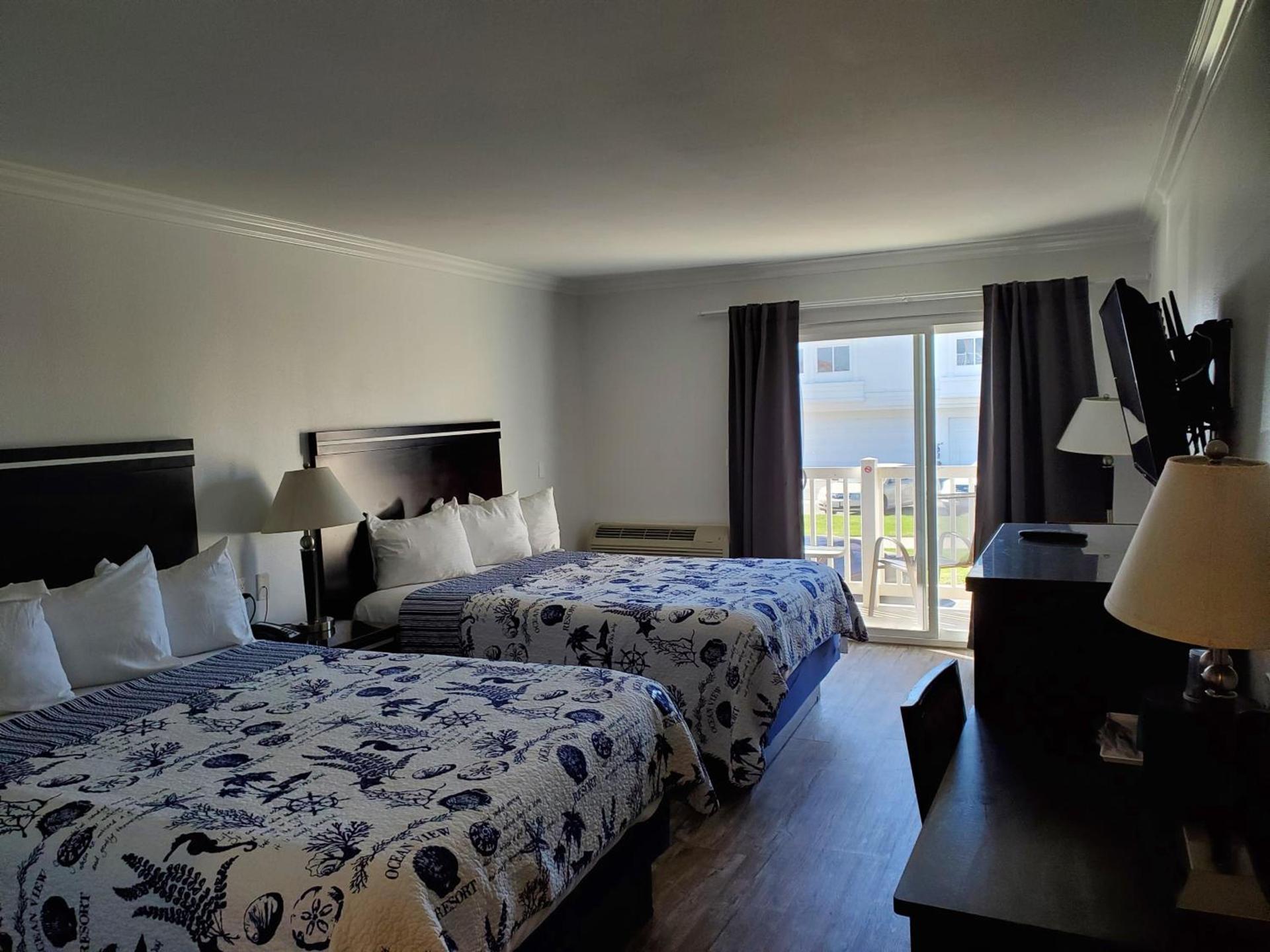 Ocean Surf Inn & Suites photo 14