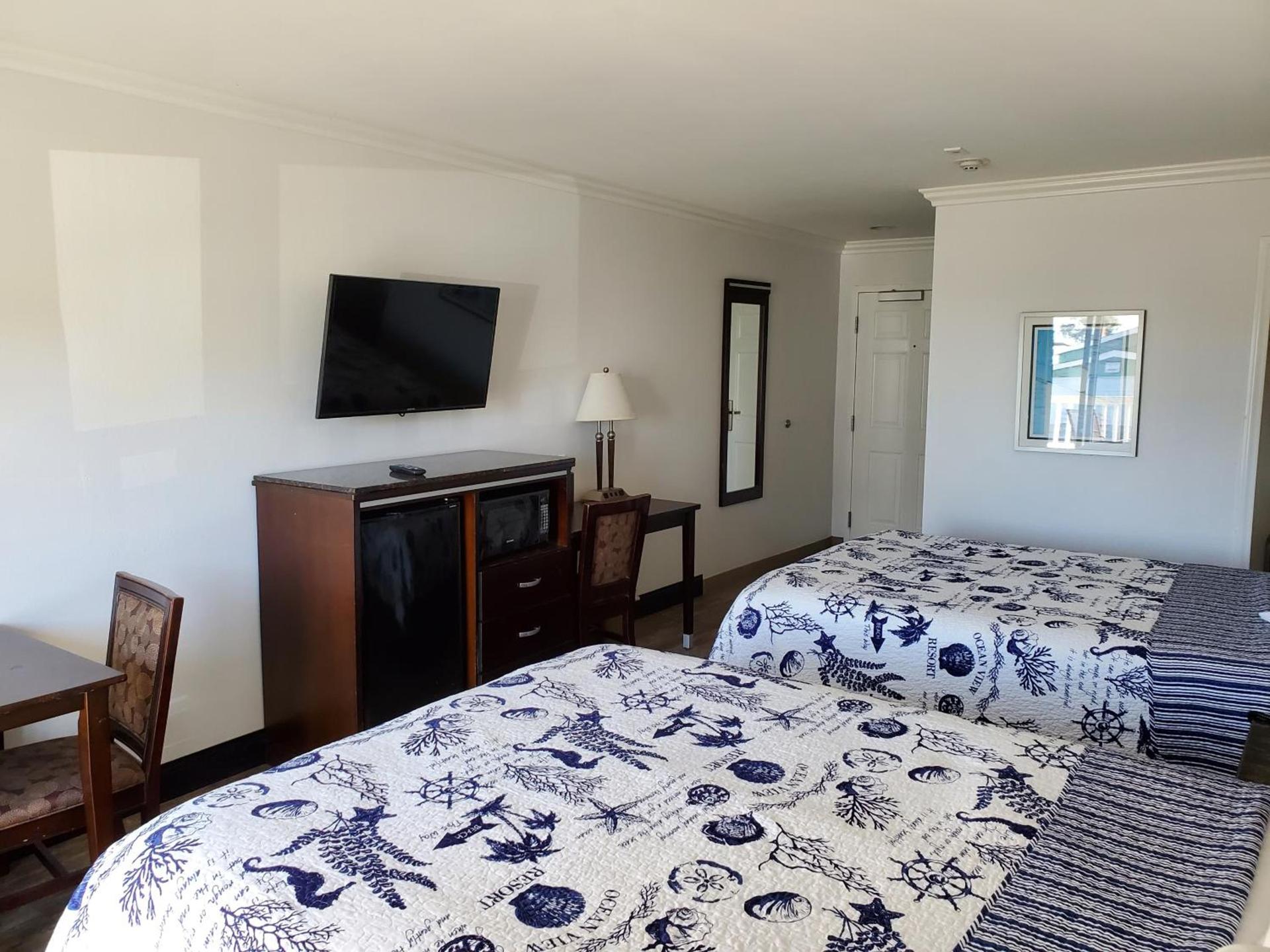 Ocean Surf Inn & Suites photo 13