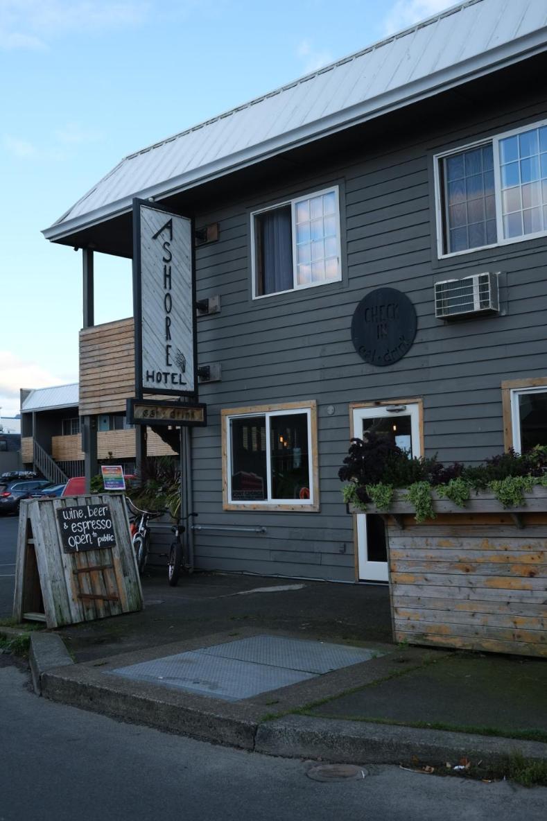Ashore Hotel photo 4