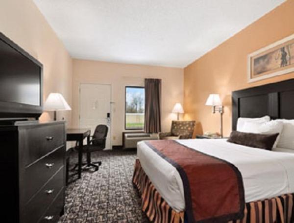 Quality Inn & Suites Monticello photo 41