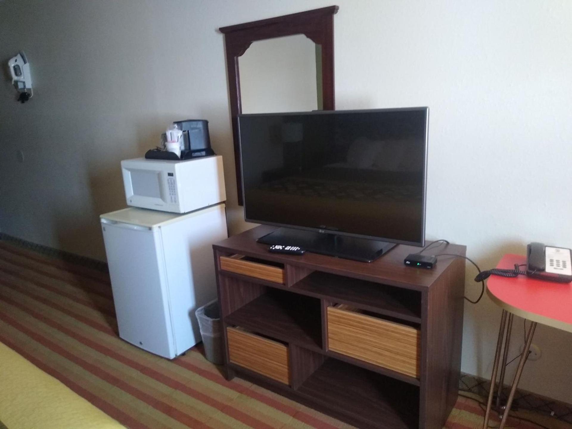 Super 8 by Wyndham Craig photo 20