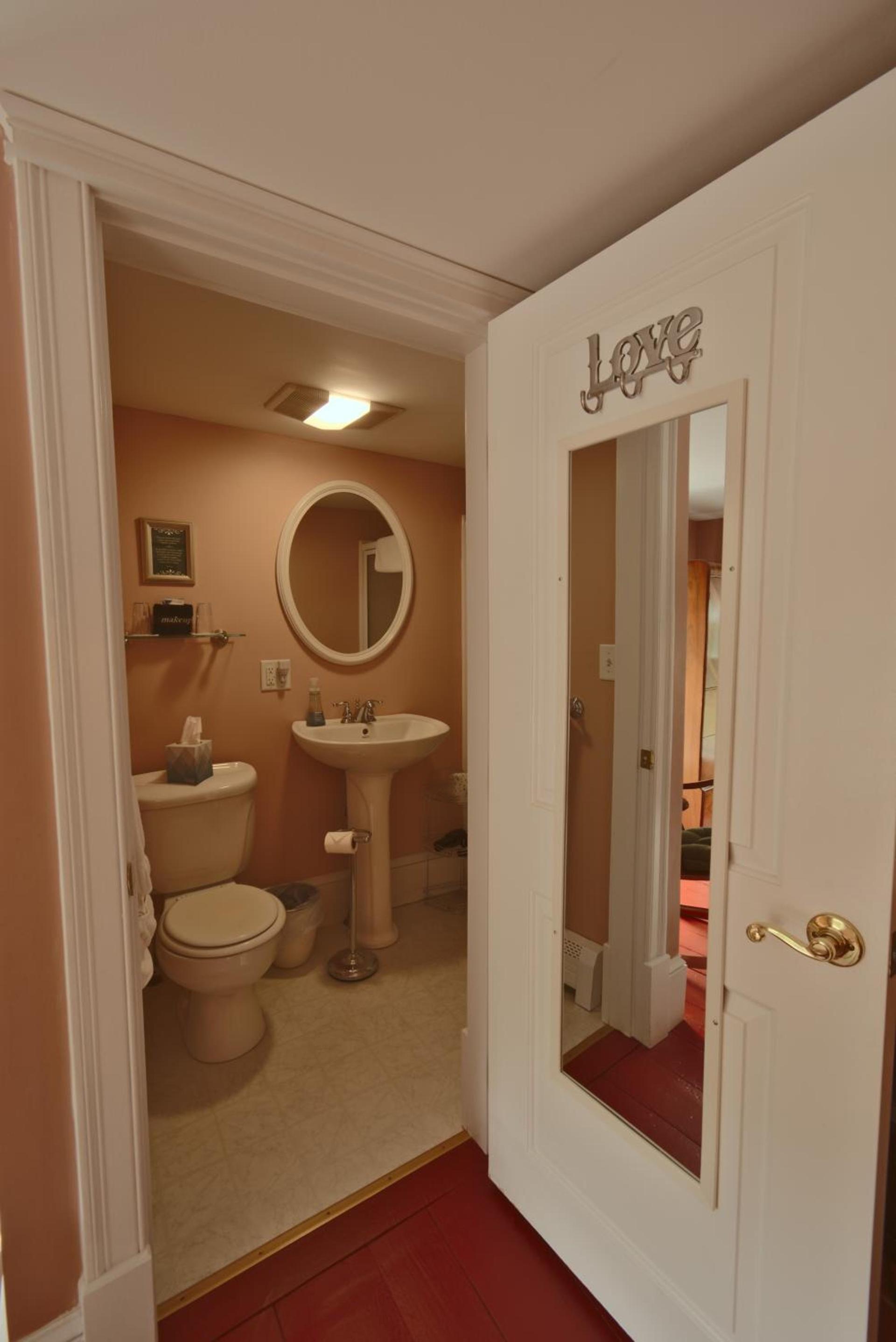 Ballard House Inn photo 34