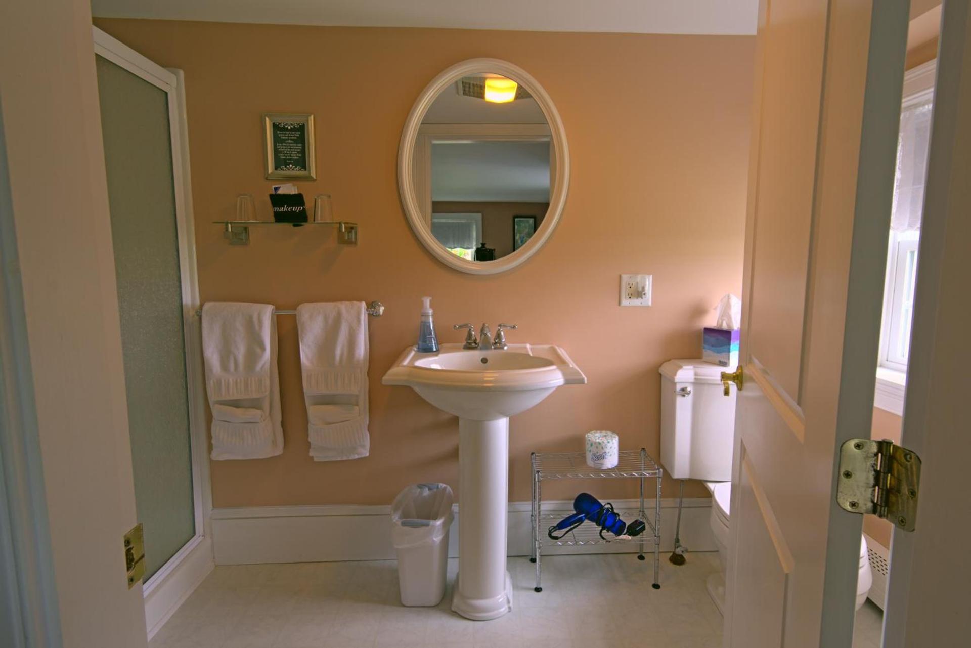 Ballard House Inn photo 8