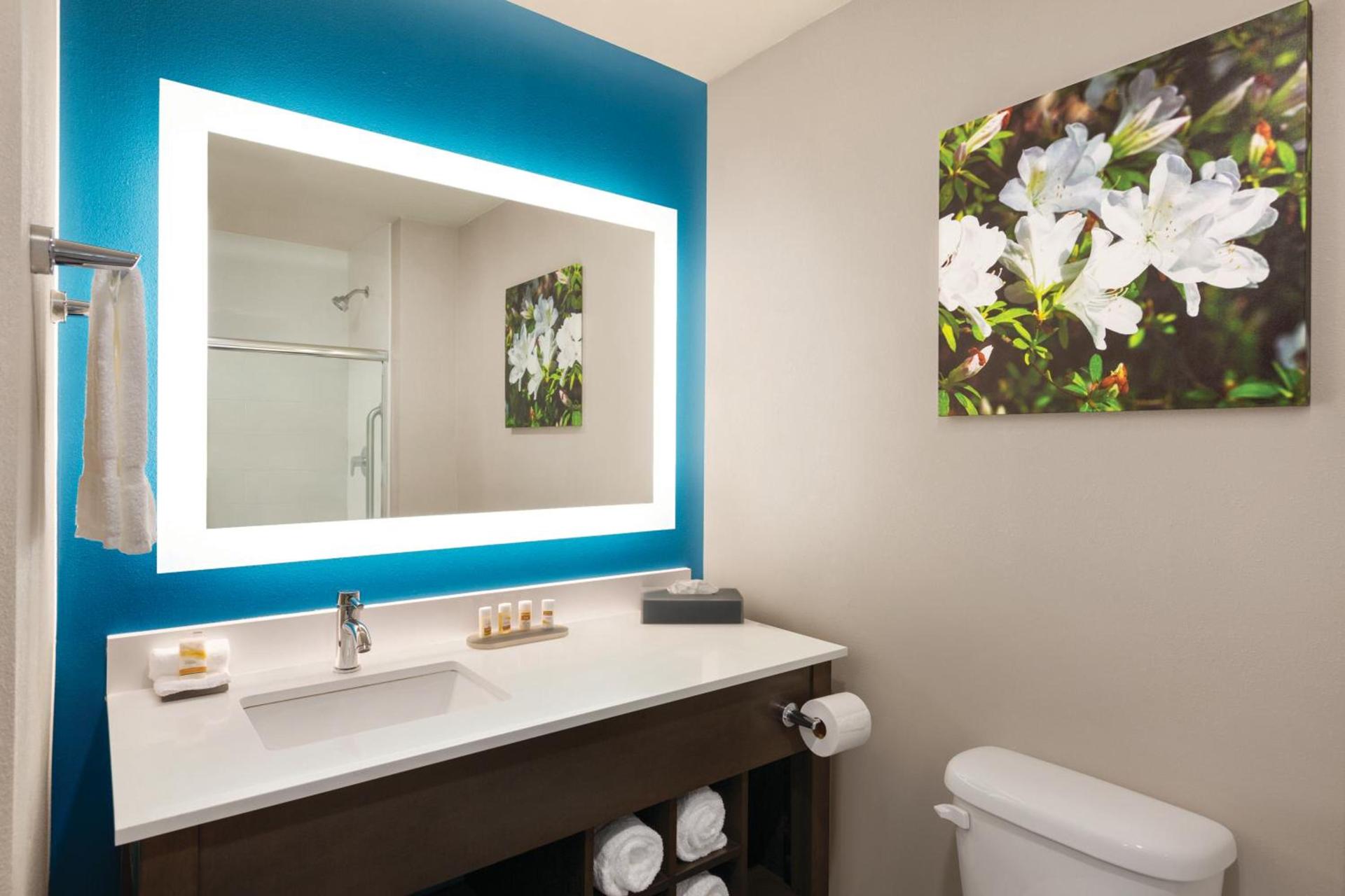 La Quinta by Wyndham Gainesville photo 37