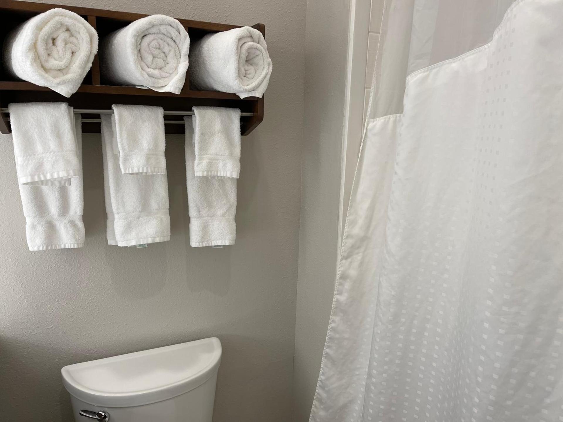 Holiday Inn Express & Suites - Indianapolis Northwest by IHG photo 2
