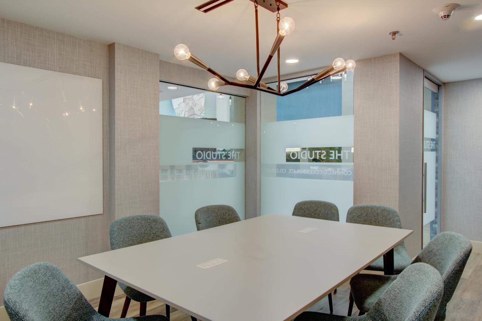Crowne Plaza Charleston by IHG photo 80