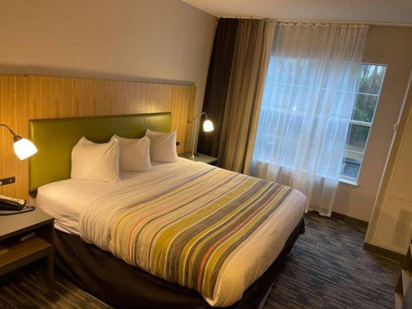 Country Inn & Suites by Radisson, Aiken South photo 18