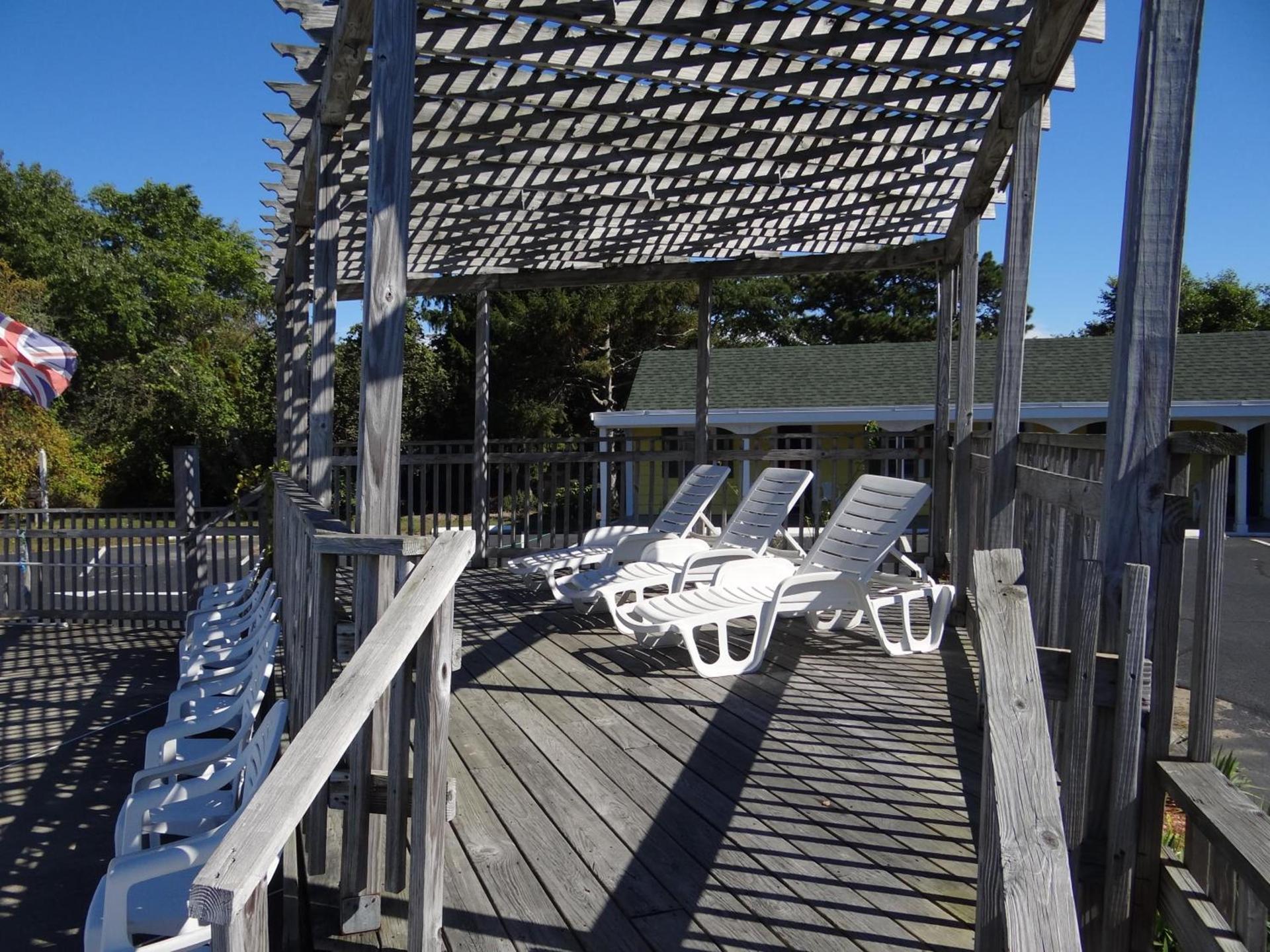 Jonathan Edwards Motel photo 9