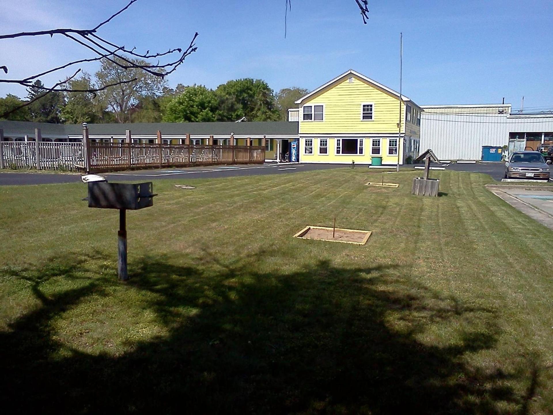 Jonathan Edwards Motel photo 5