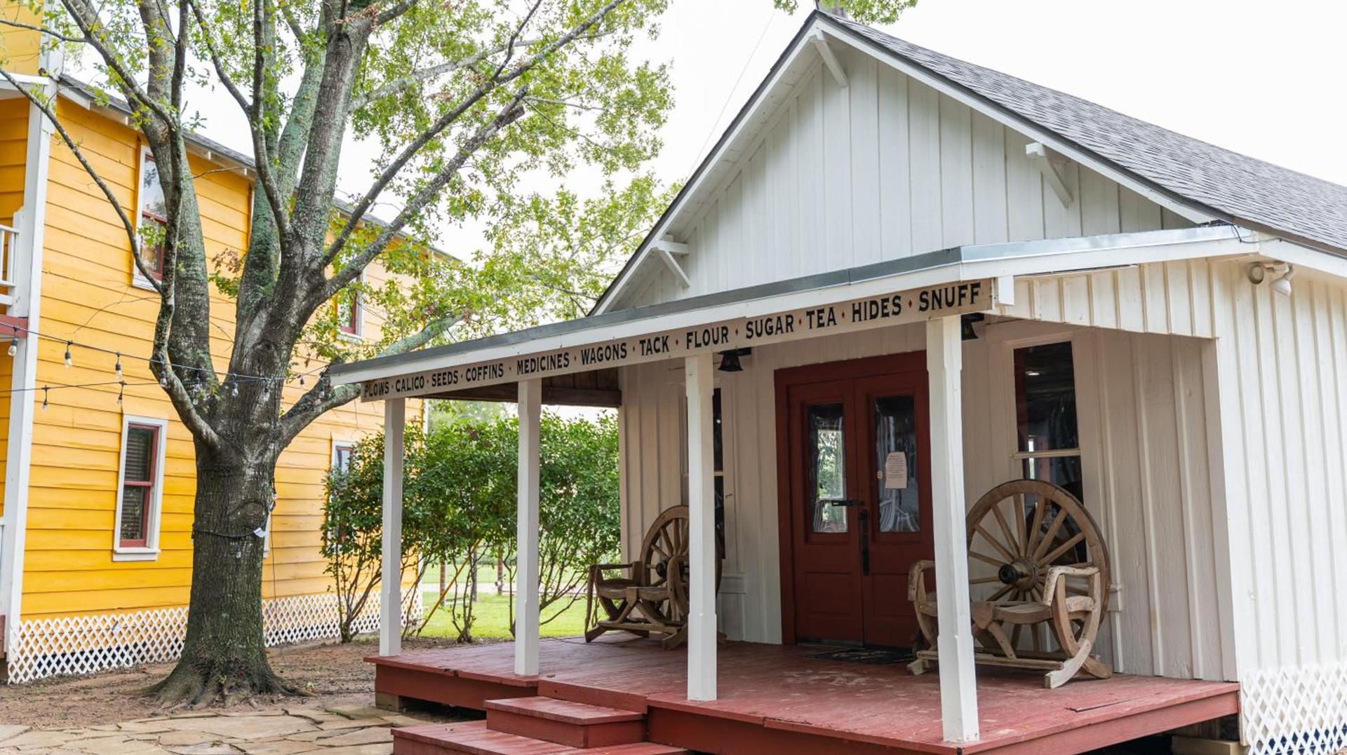 Moon River Ranch photo 79