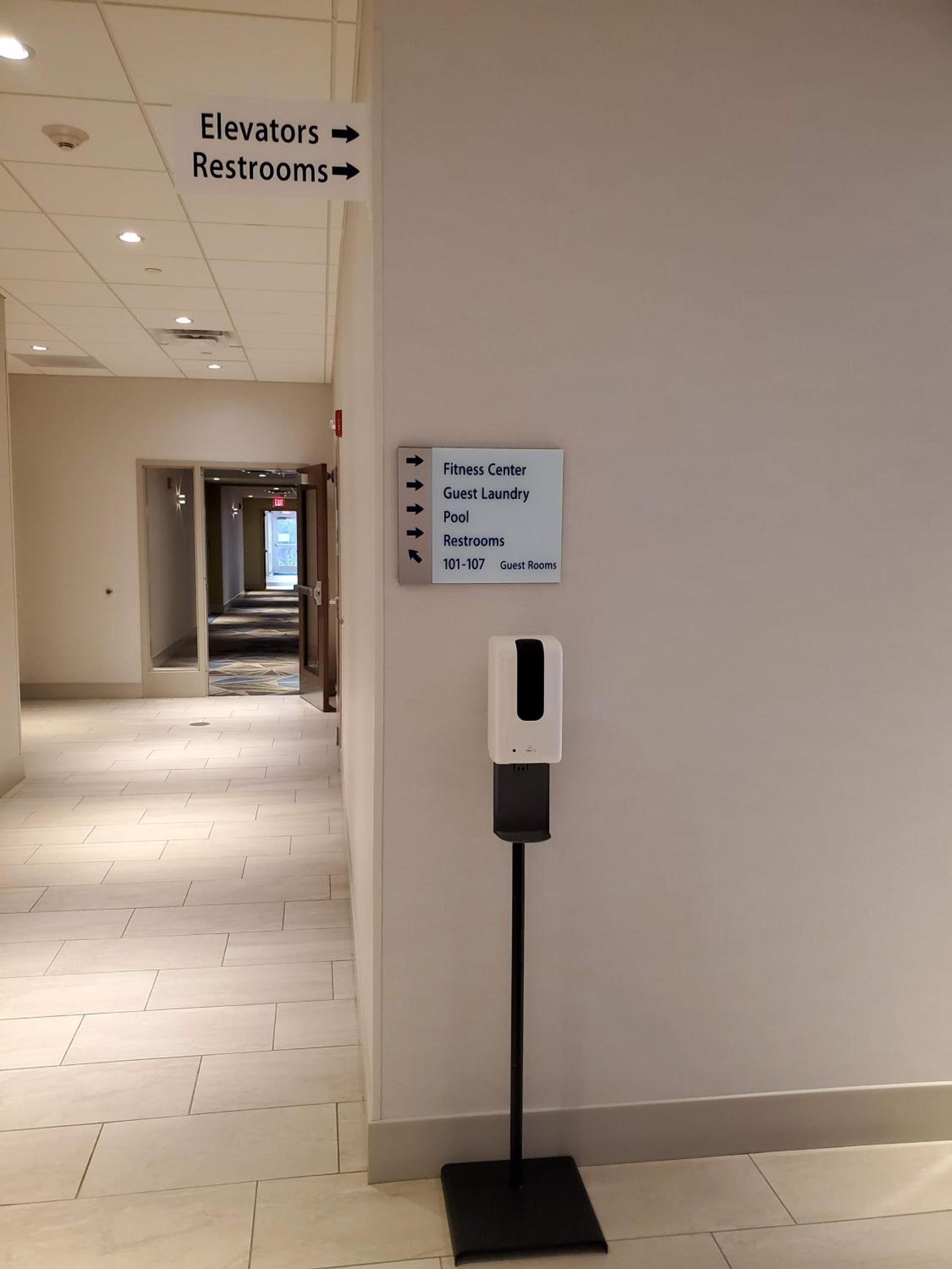 Holiday Inn Express & Suites Johnstown by IHG photo 4