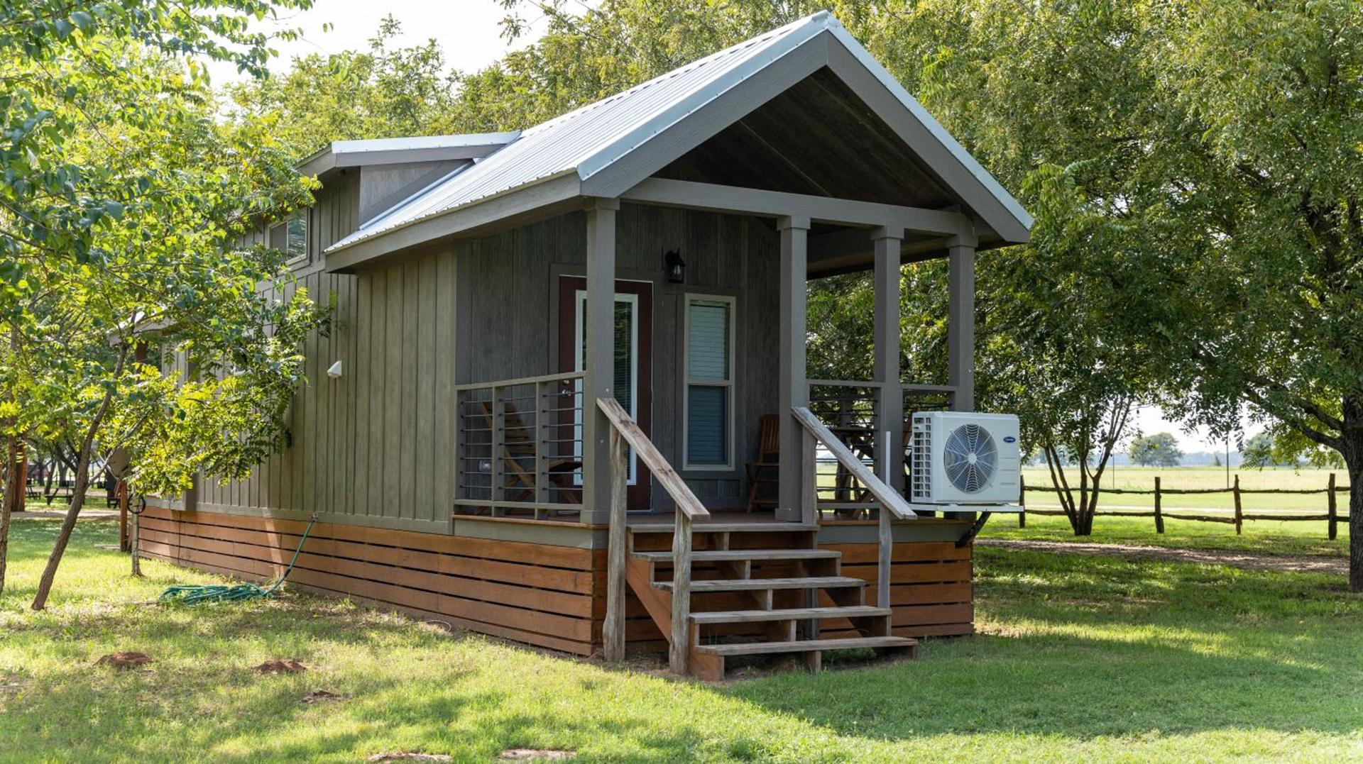 Moon River Ranch photo 60