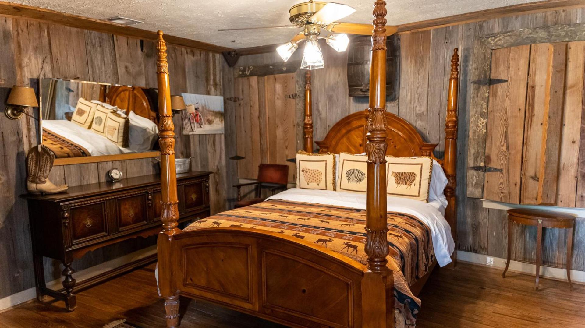 Moon River Ranch photo 50