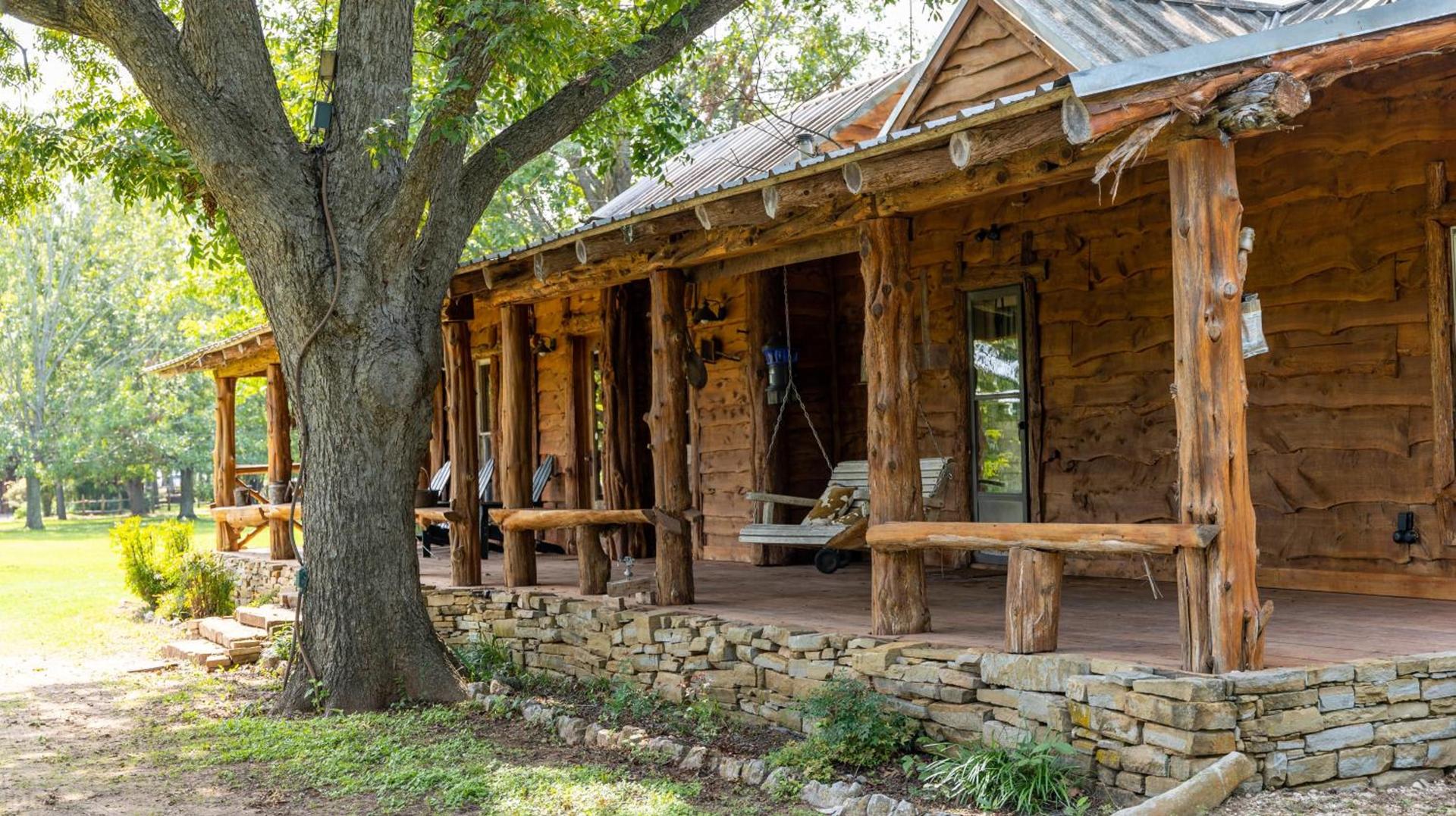 Moon River Ranch photo 54