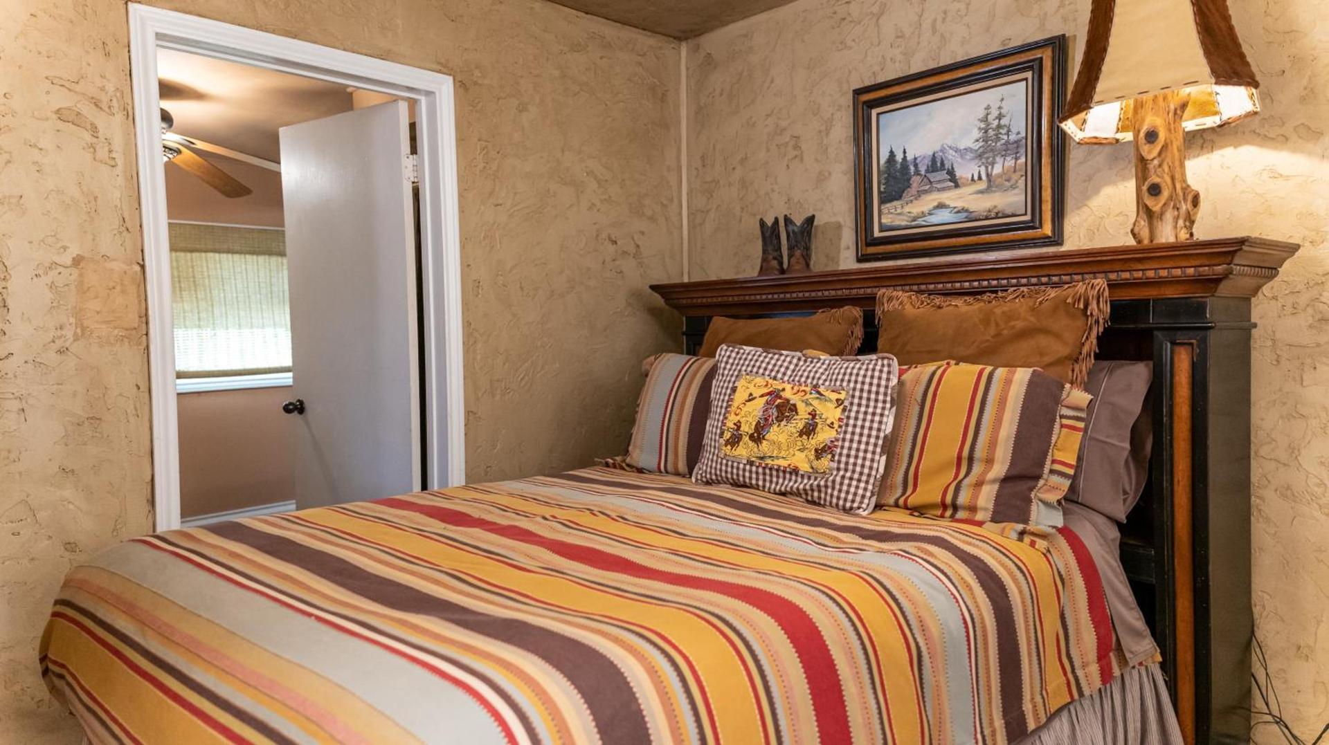 Moon River Ranch photo 43
