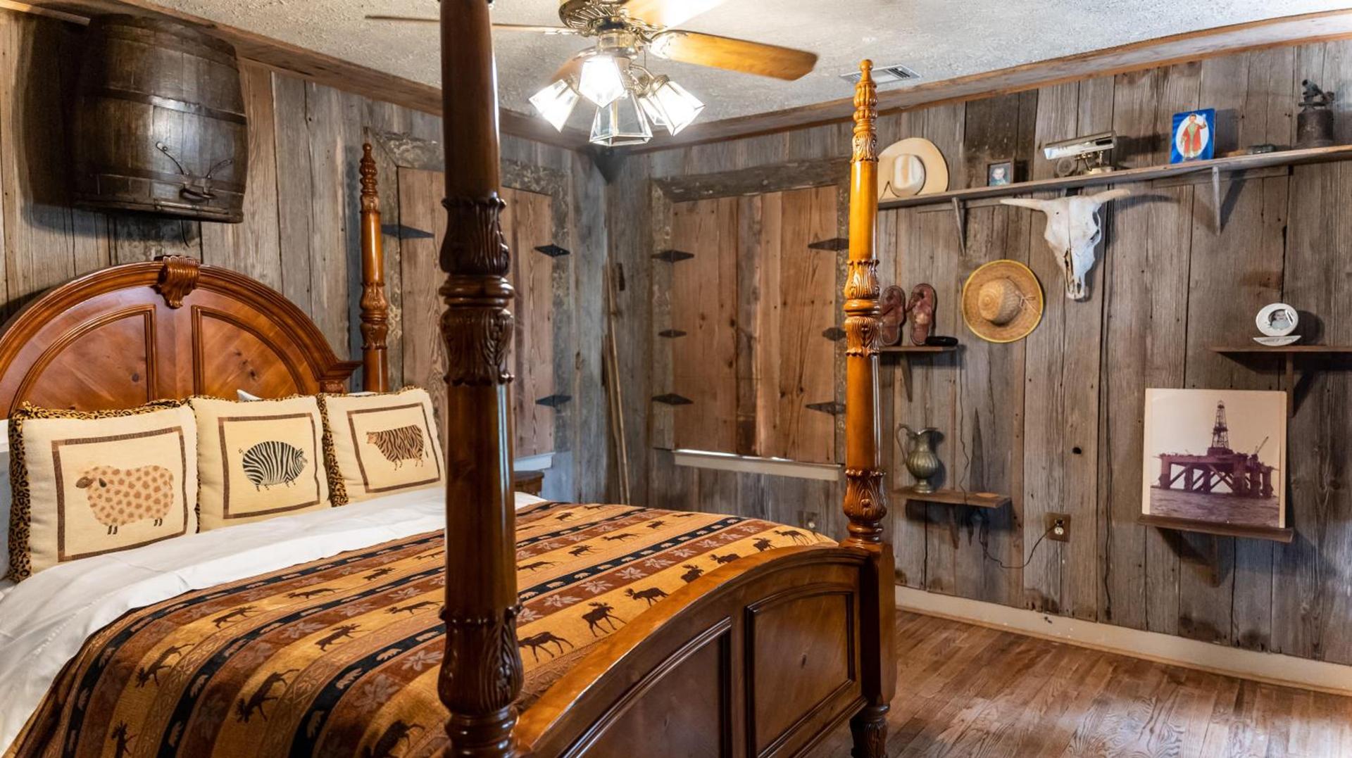 Moon River Ranch photo 30