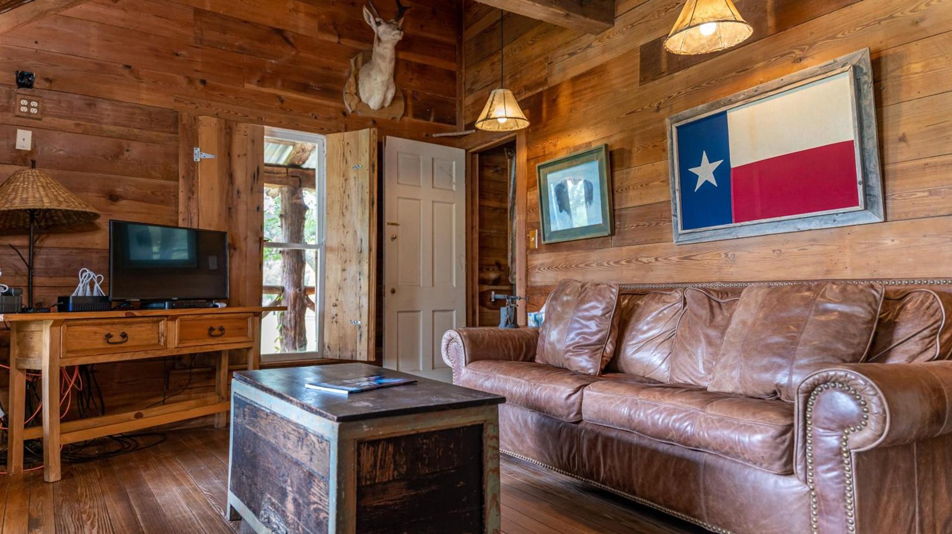 Moon River Ranch photo 34