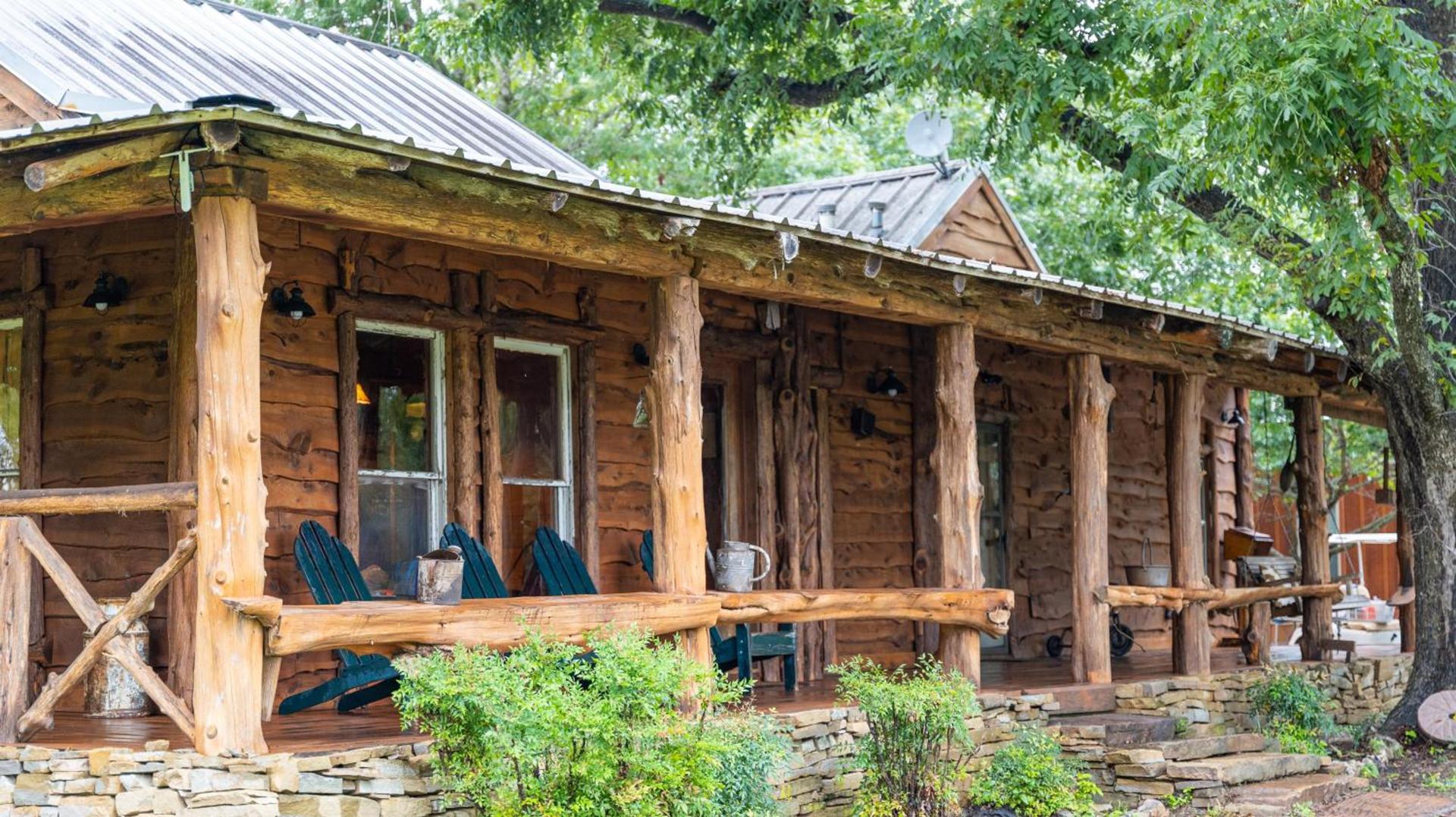 Moon River Ranch photo 28