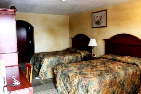 Summit Inn Hempstead photo 6