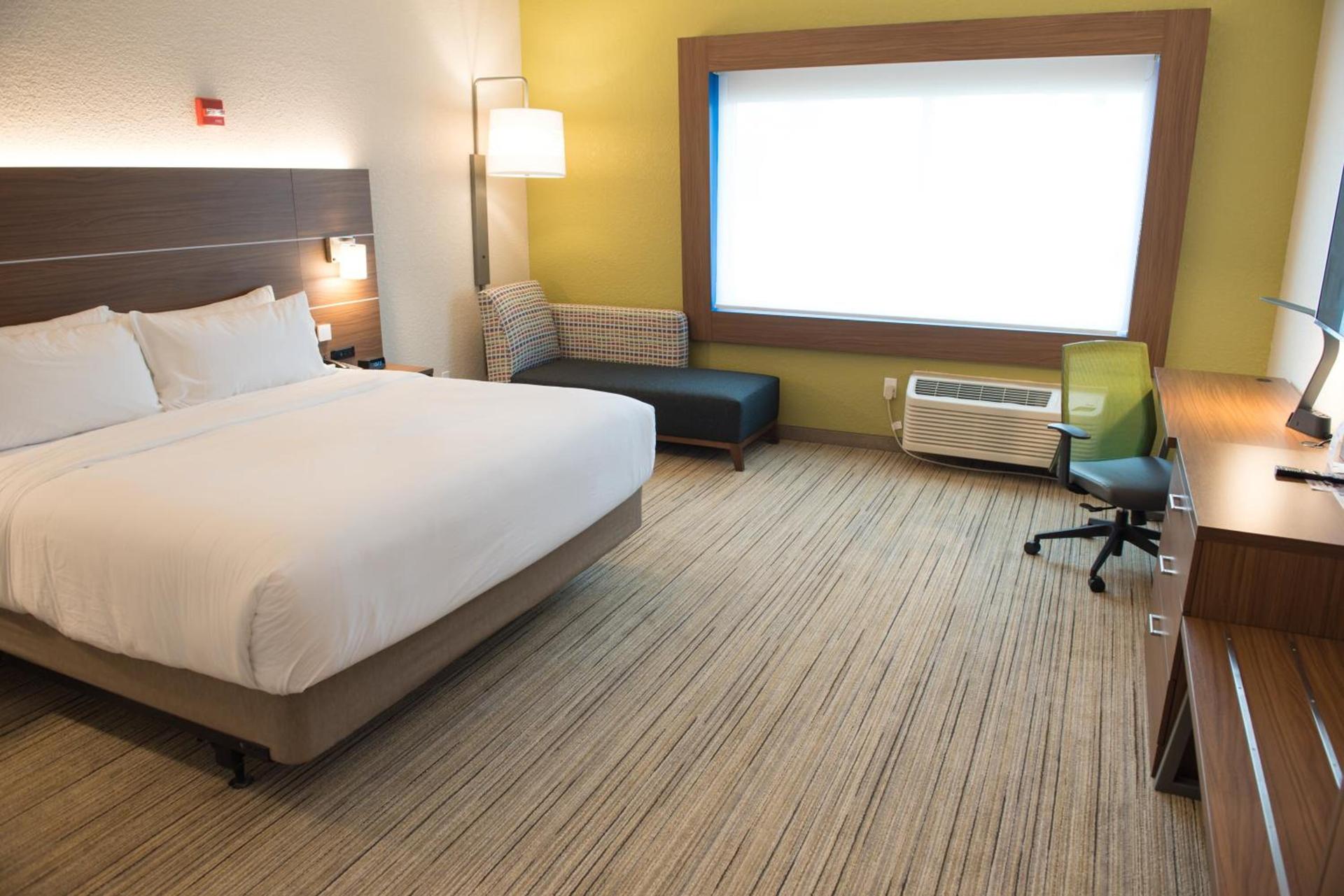 Holiday Inn Express & Suites Dayton North - Vandalia by IHG photo 31