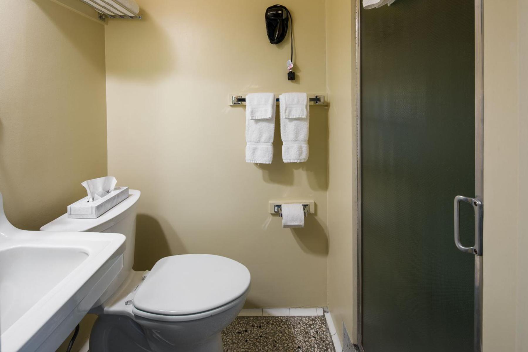 Finlen Hotel and Motor Inn photo 8