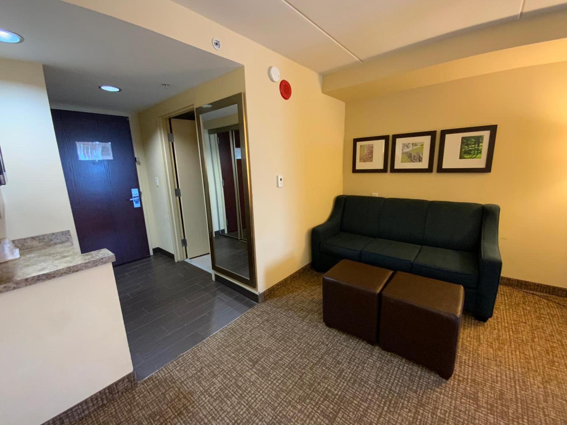 Comfort Suites Fredericksburg North photo 60