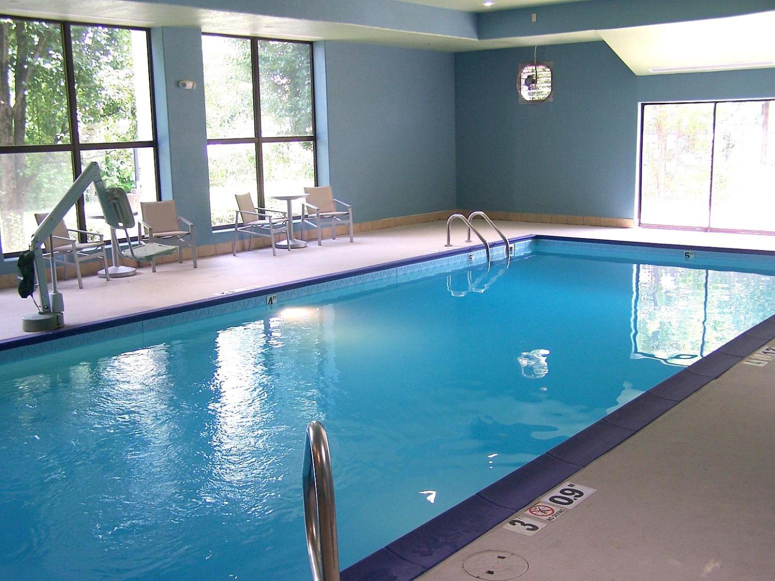 Holiday Inn Express - New Albany photo 2