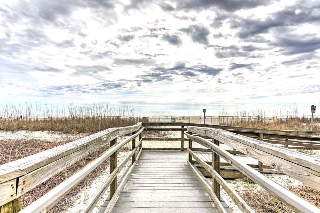 Ocean Front, Private Balconies photo 42