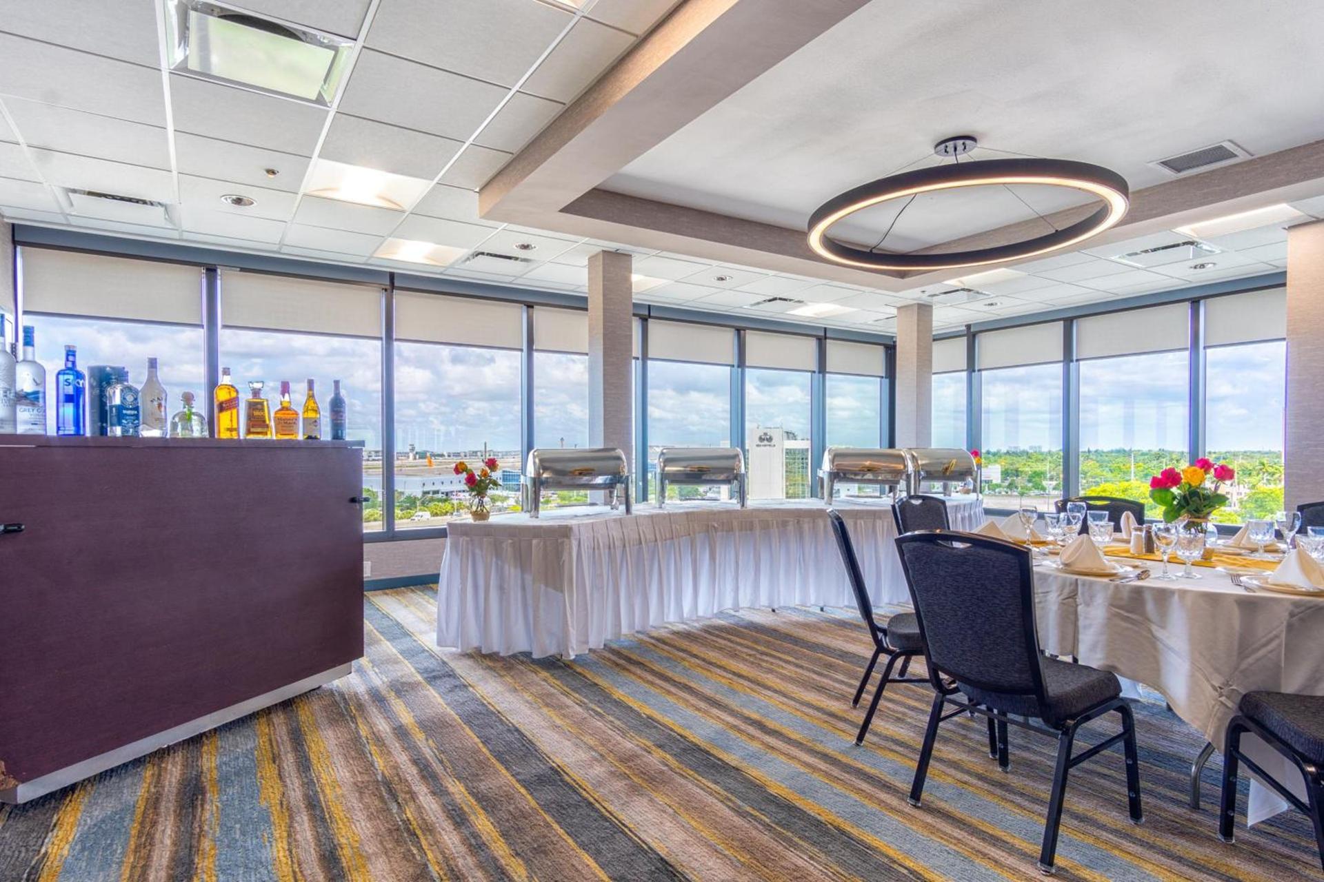 Holiday Inn Miami International Airport by IHG photo 29