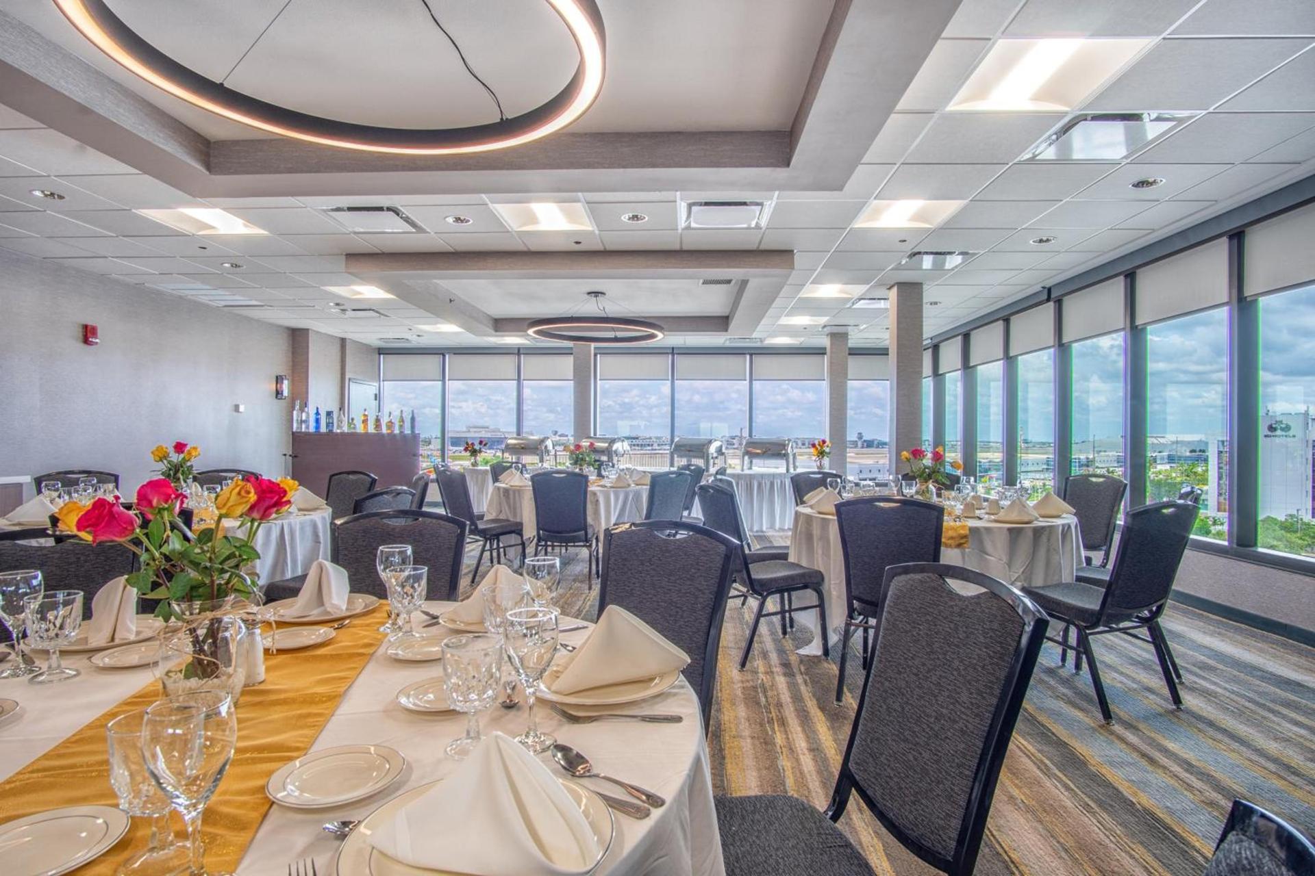 Holiday Inn Miami International Airport by IHG photo 31