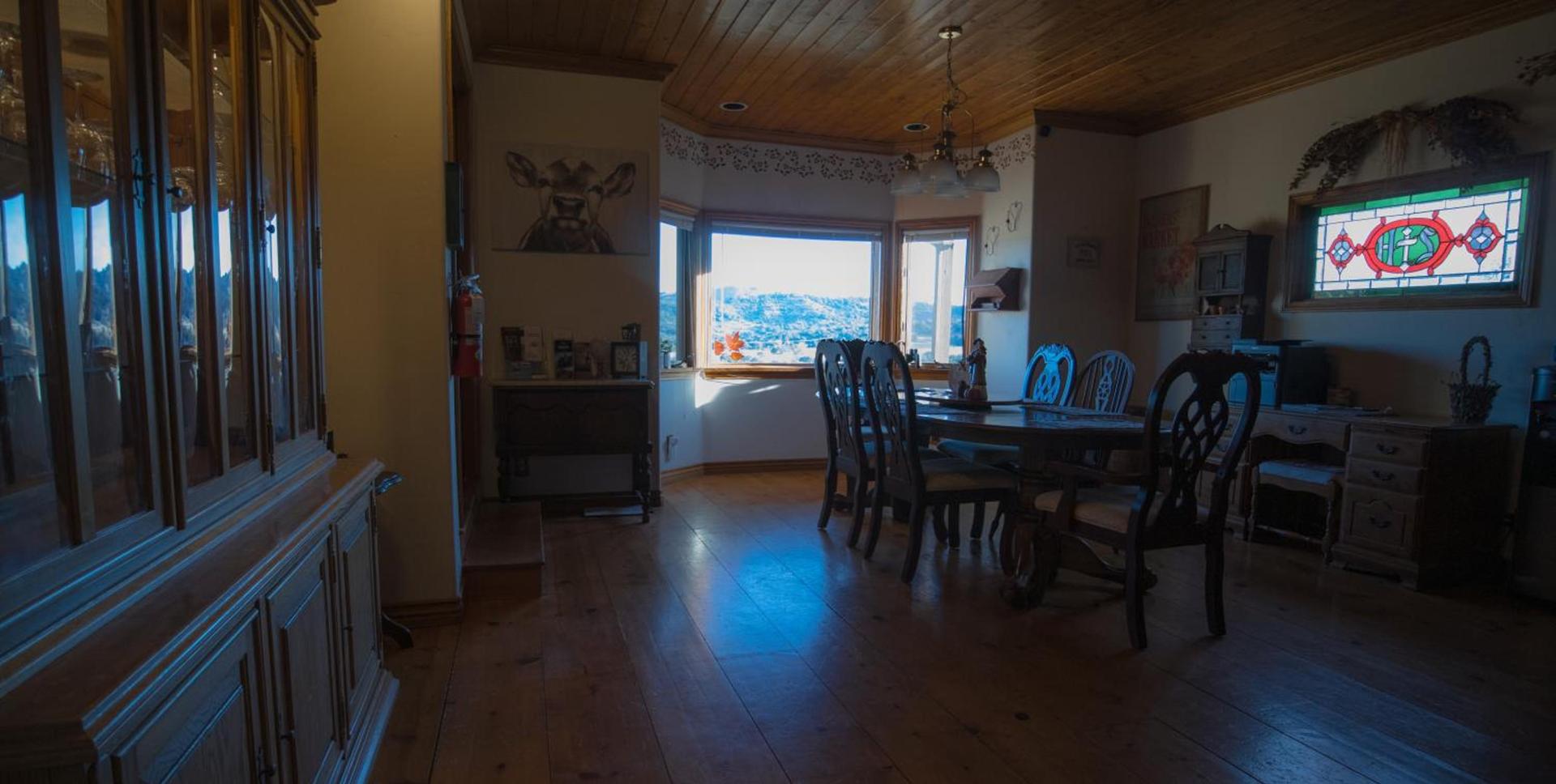 Tucker Peak Lodge photo 15