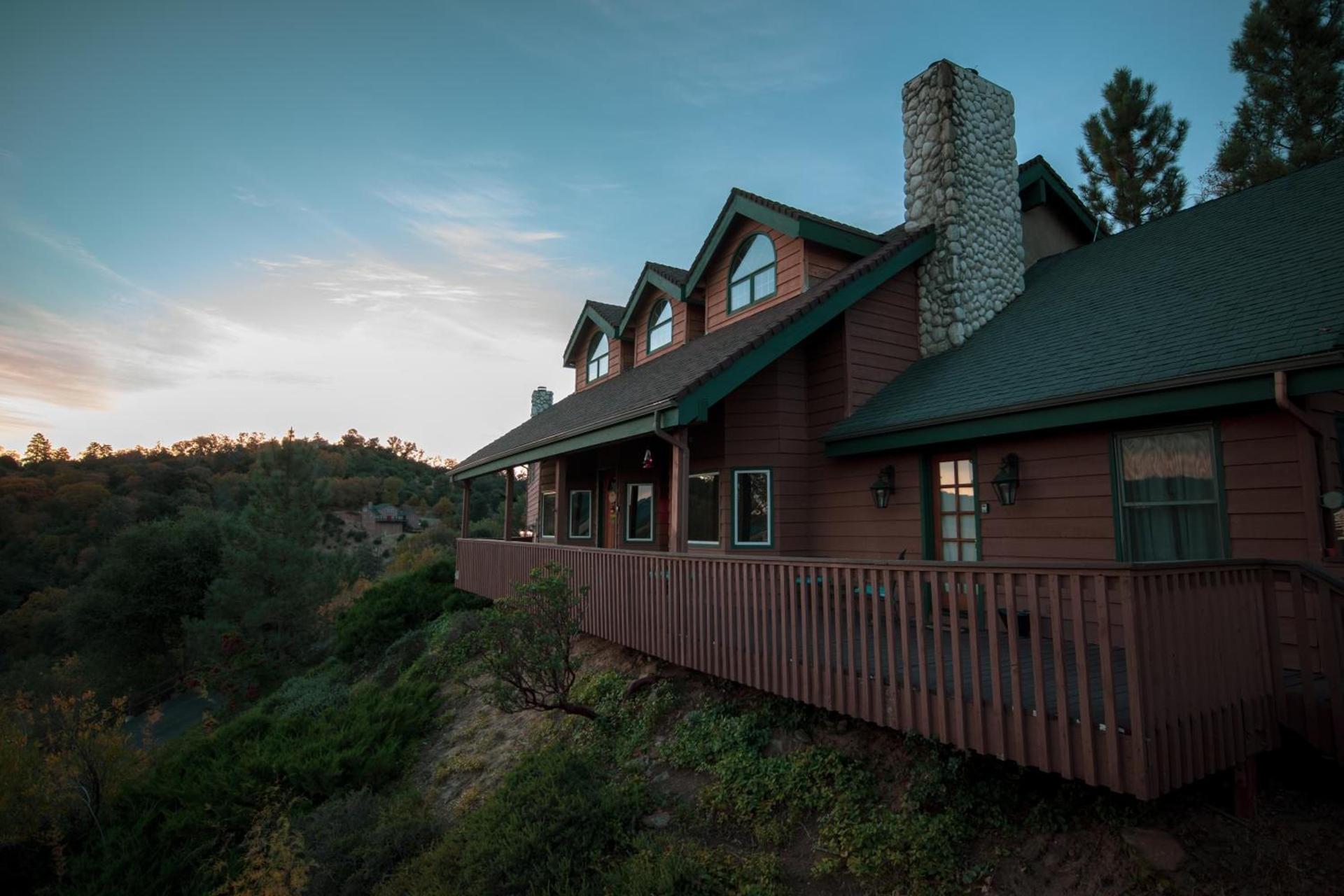 Tucker Peak Lodge photo 13