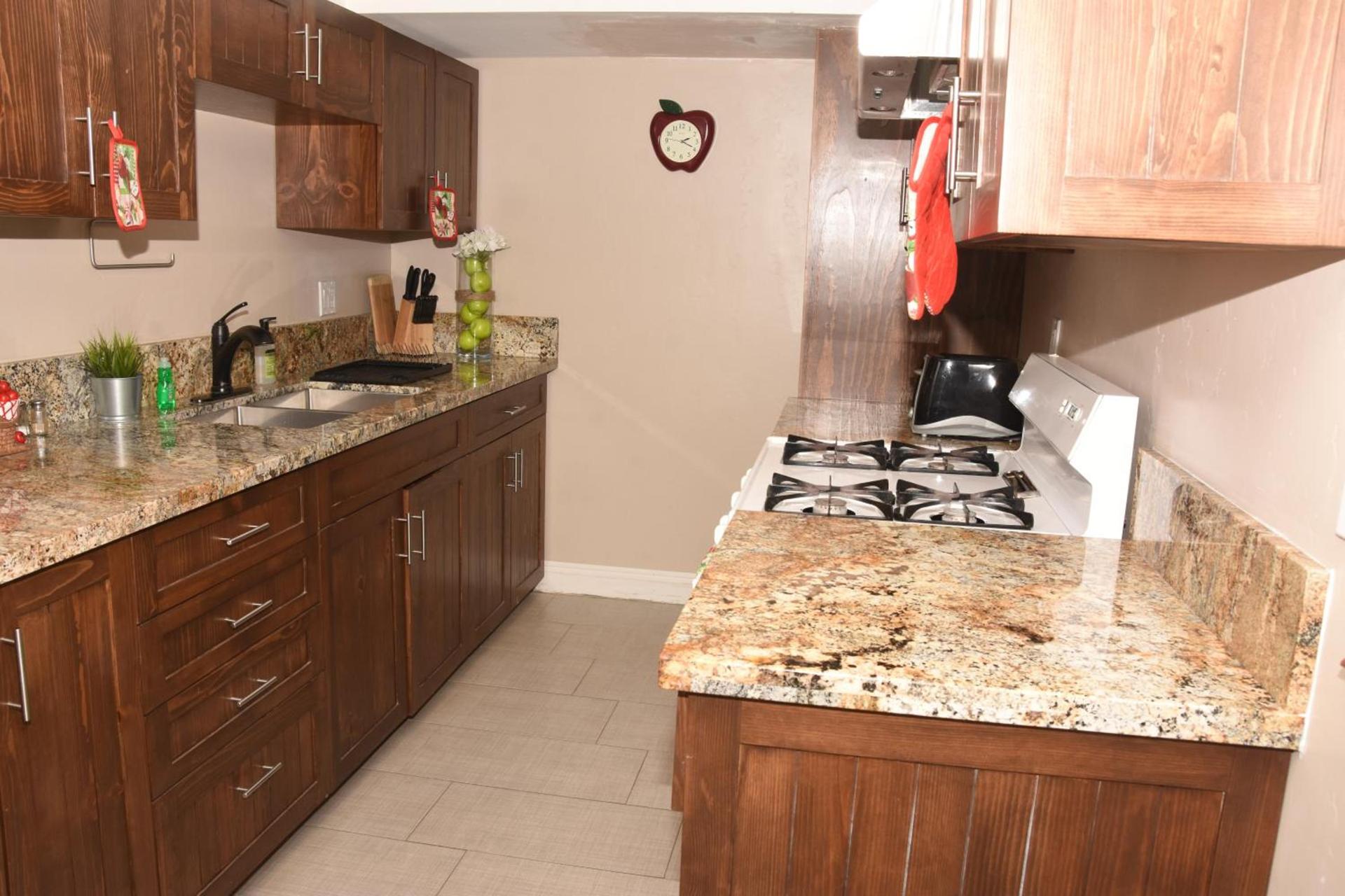 Apple Tree Inn photo 70