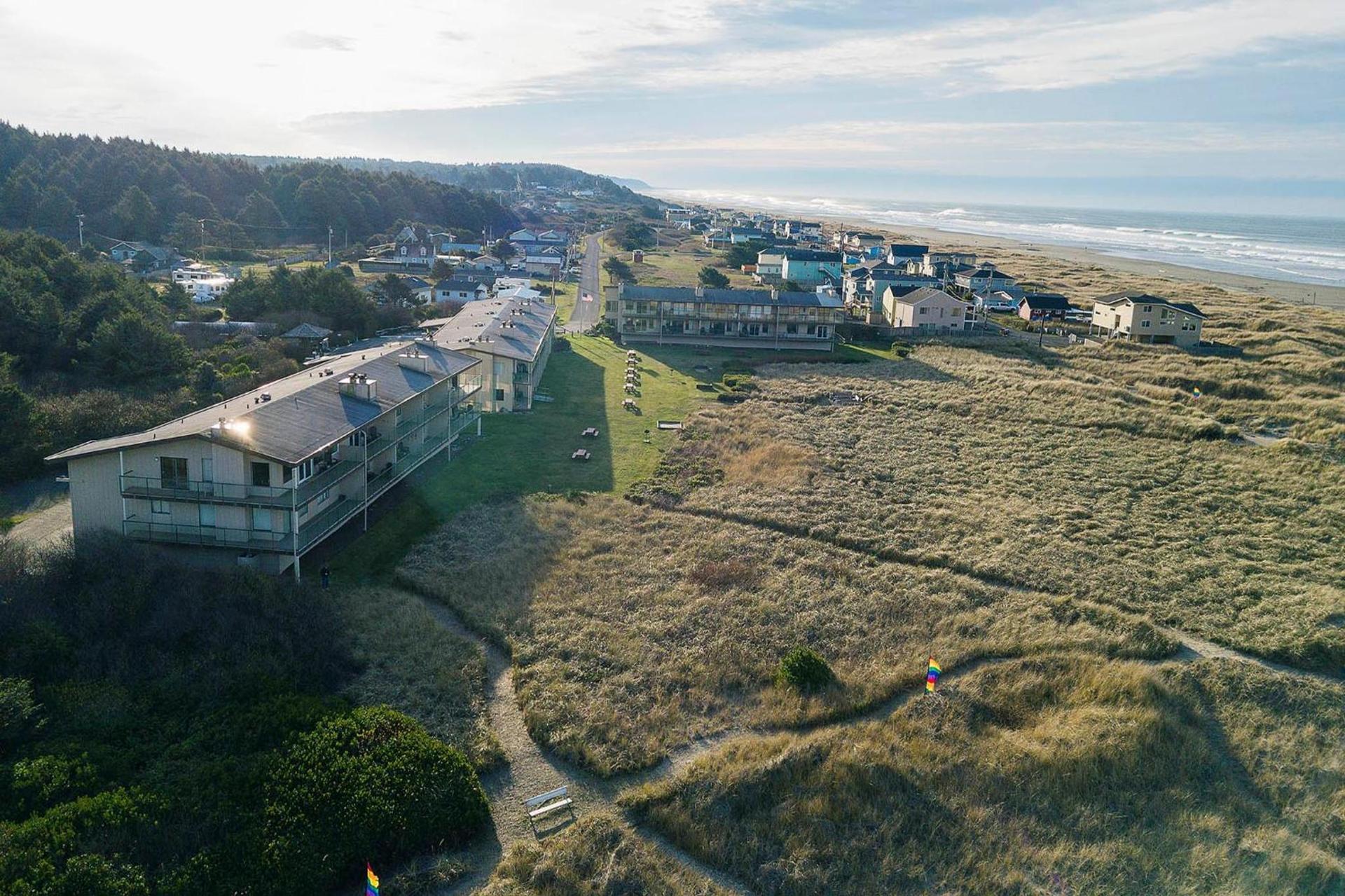 Hi-Tide Resort photo 37
