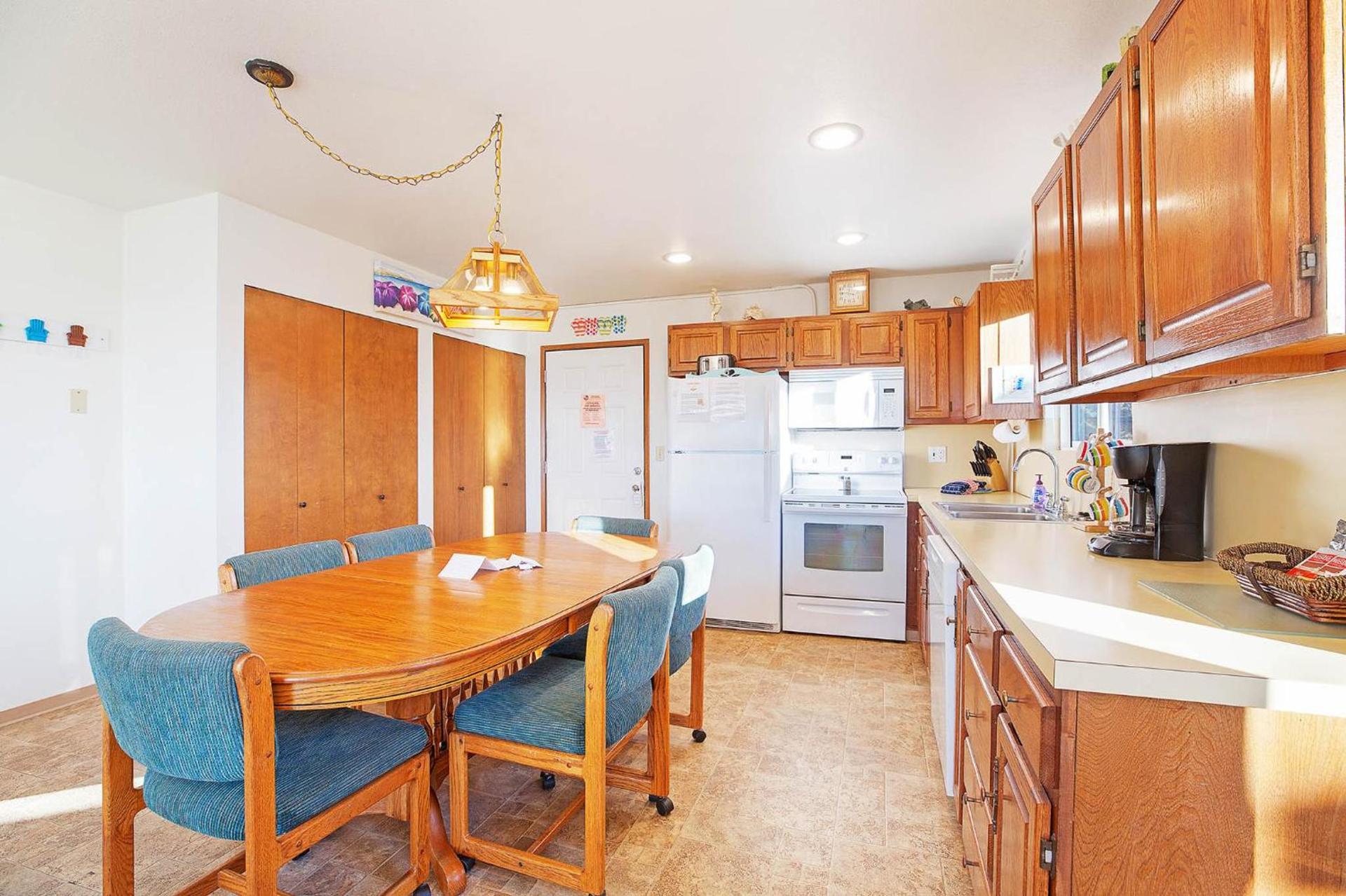 Hi-Tide Resort photo 55