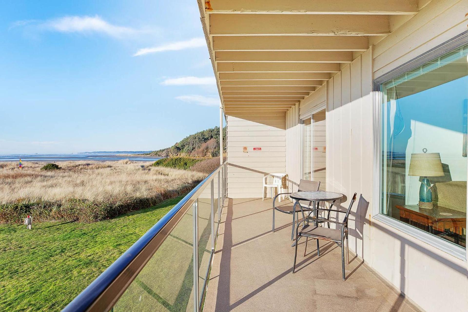 Hi-Tide Resort photo 65