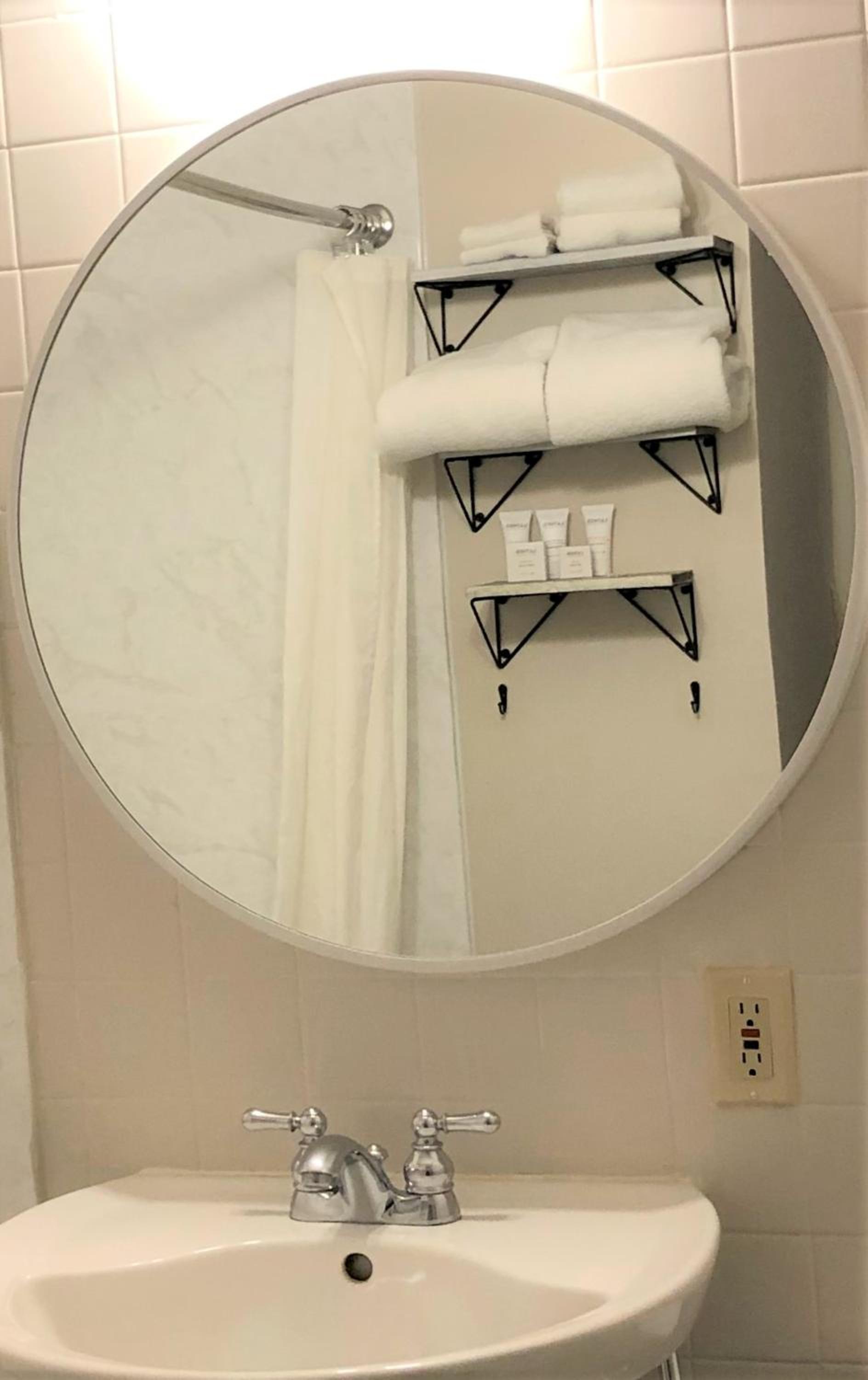 Phoenix Hotel photo 43